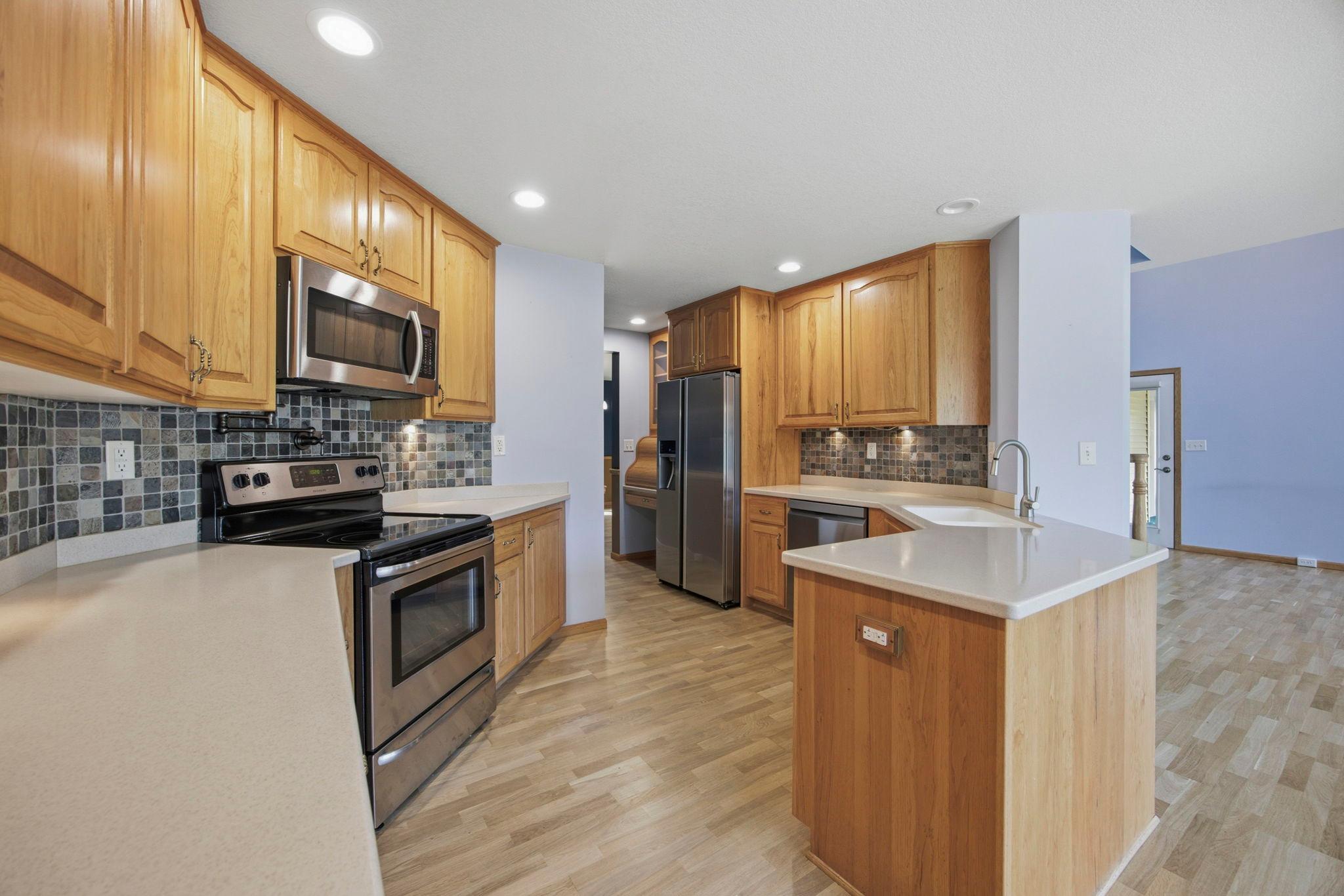 View of Residential at 4951 121st Avenue, Blaine MN 55449, Blaine (11 of 43) - Mike Wilen | Minnesota Team Real Estate