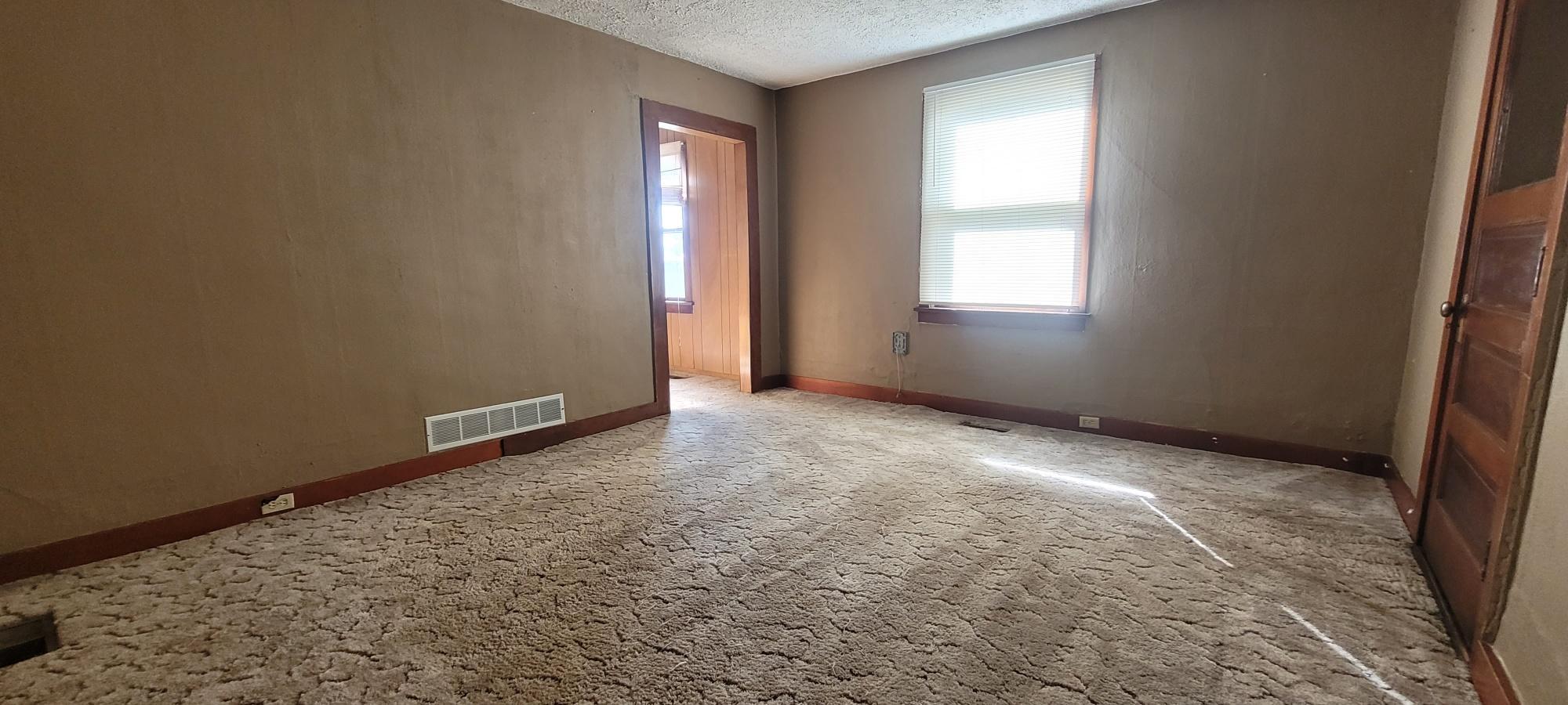 View of Residential at 2819 Grand Street, Minneapolis MN 55418, Minneapolis (4 of 24) - Mike Wilen | Minnesota Team Real Estate