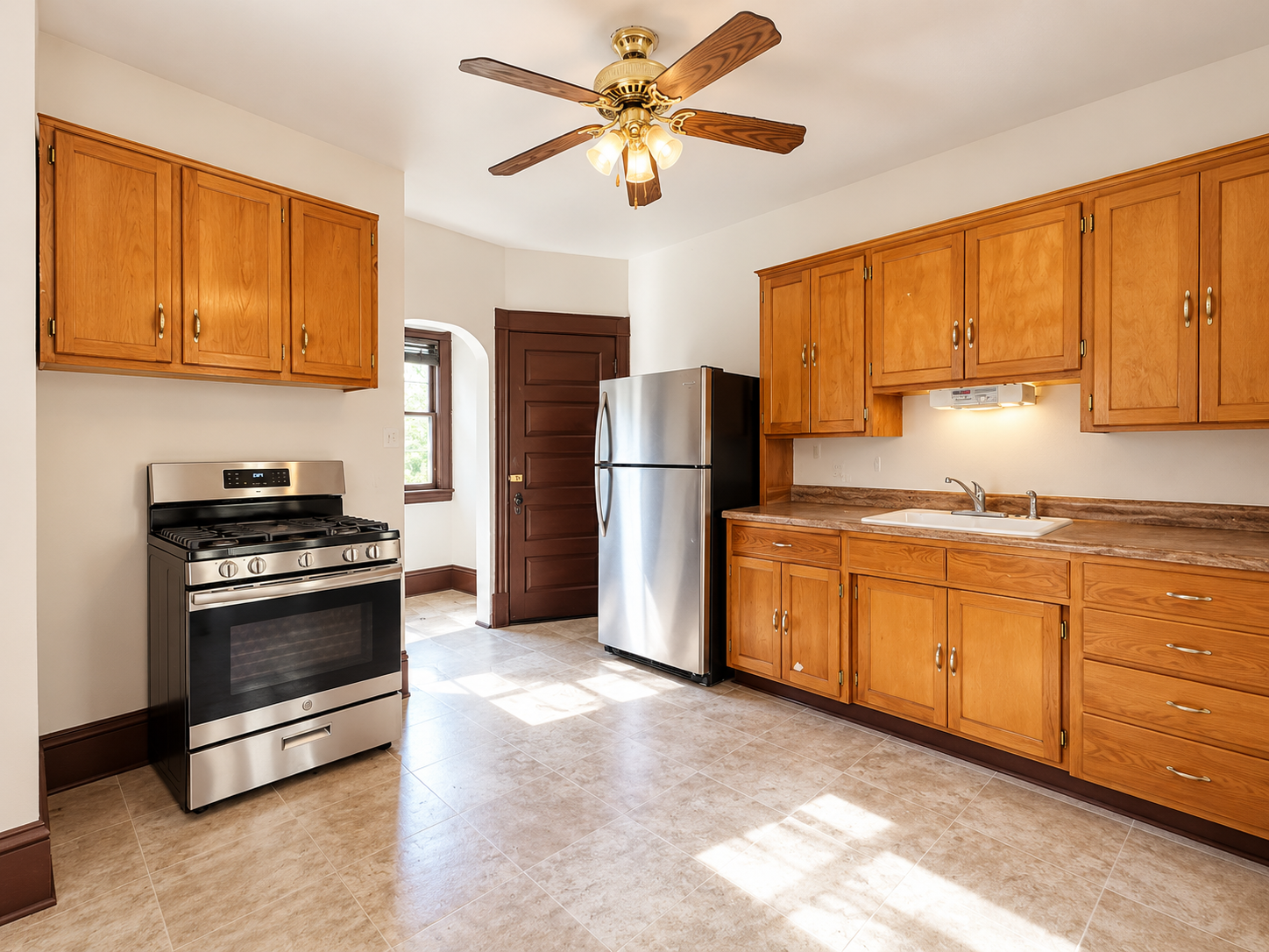 View of Residential Income at 4049 Girard Avenue, Minneapolis MN 55412, Minneapolis (14 of 27) - Mike Wilen | Minnesota Team Real Estate
