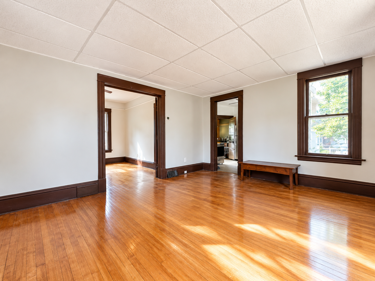 View of Residential Income at 4049 Girard Avenue, Minneapolis MN 55412, Minneapolis (6 of 27) - Mike Wilen | Minnesota Team Real Estate