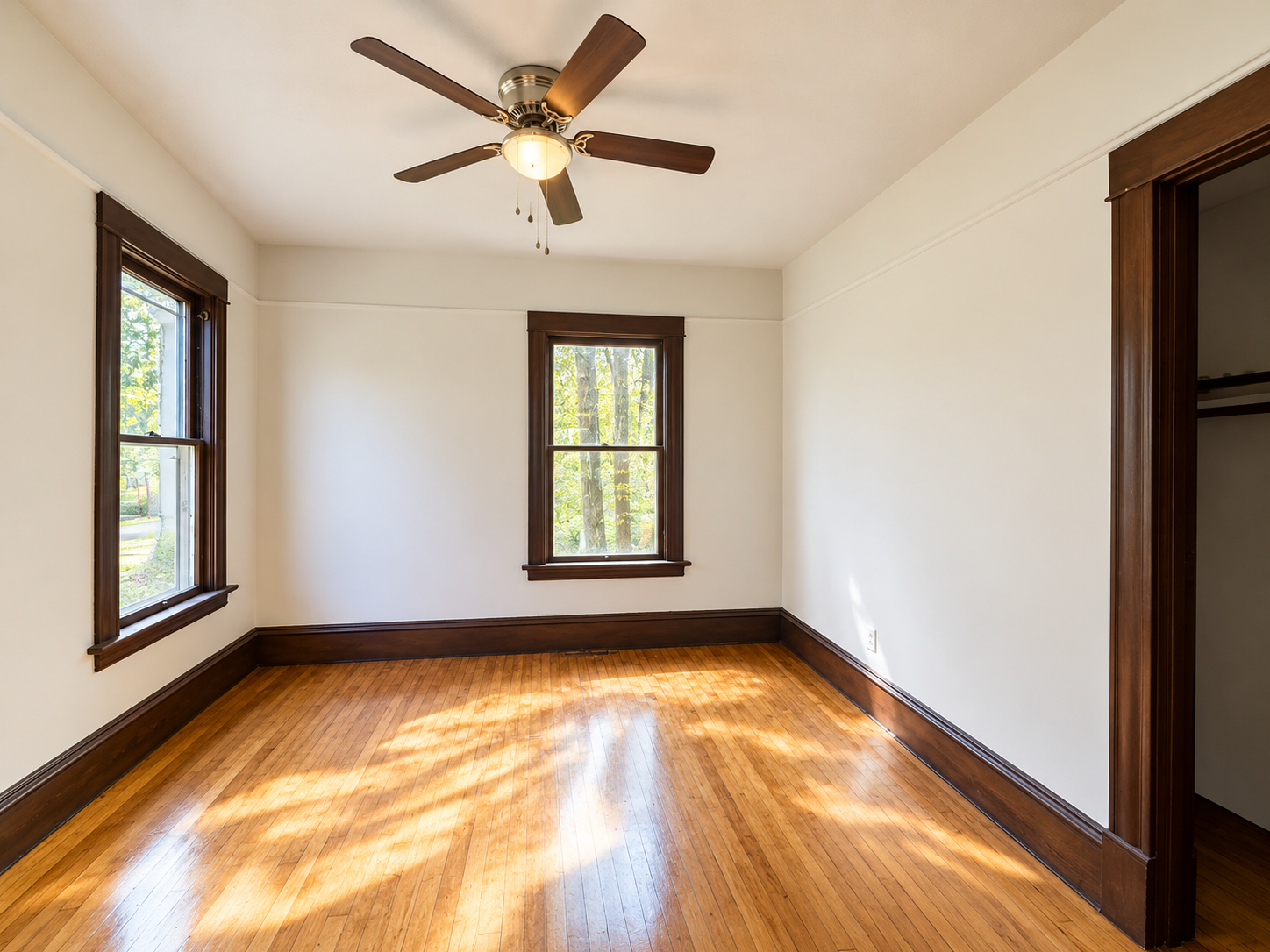 View of Residential Income at 4049 Girard Avenue, Minneapolis MN 55412, Minneapolis (9 of 27) - Mike Wilen | Minnesota Team Real Estate