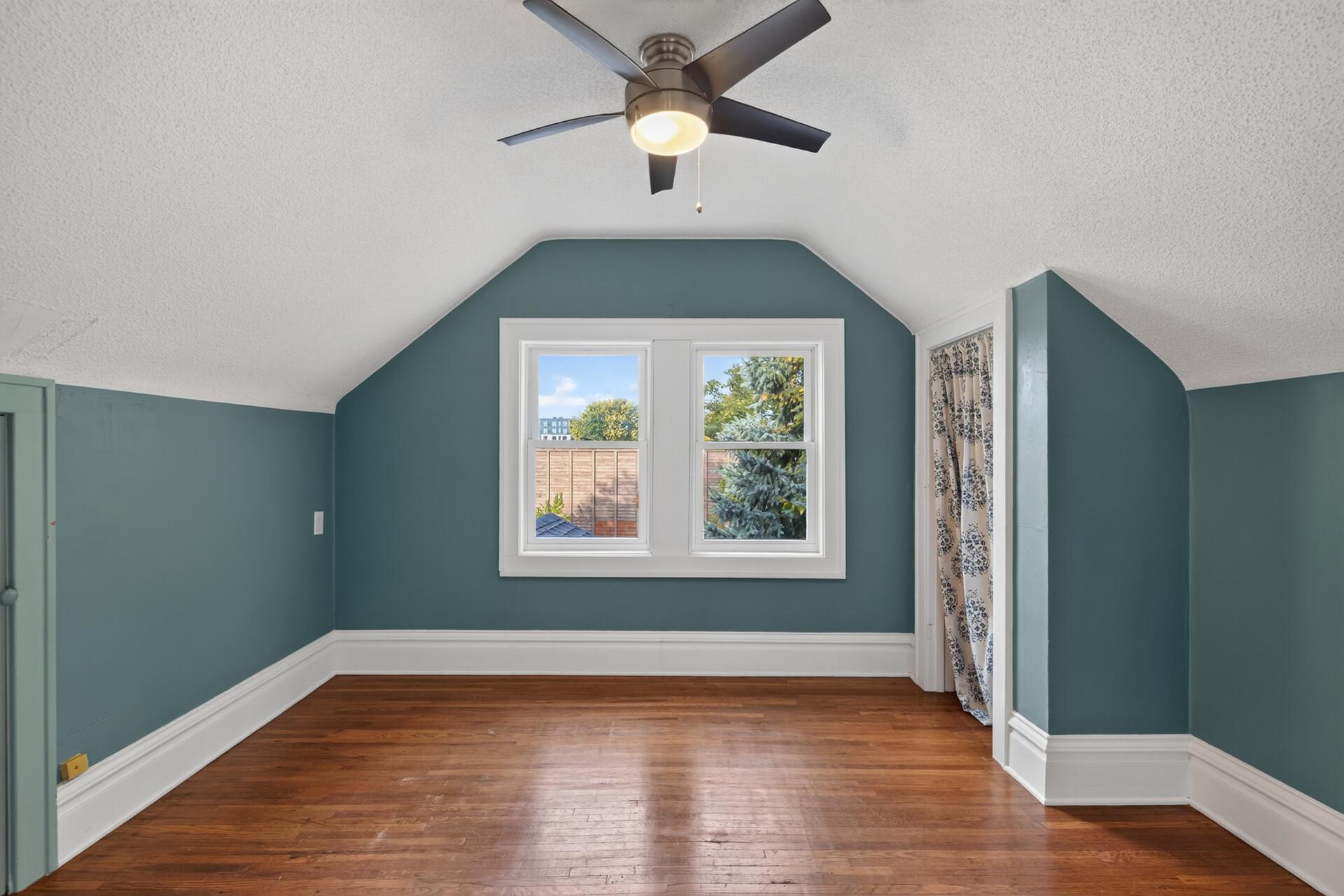 View of Residential at 4151 2nd Avenue, Minneapolis MN 55409, Minneapolis (19 of 29) - Mike Wilen | Minnesota Team Real Estate