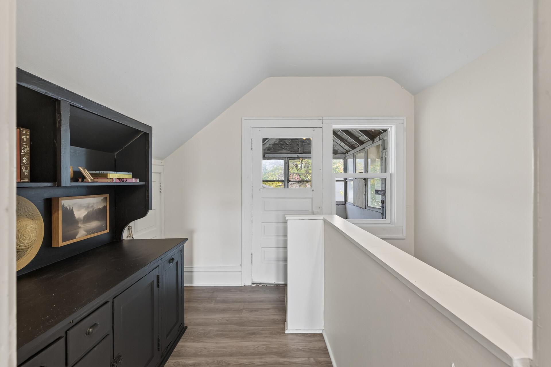 View of Residential at 4151 2nd Avenue, Minneapolis MN 55409, Minneapolis (18 of 29) - Mike Wilen | Minnesota Team Real Estate