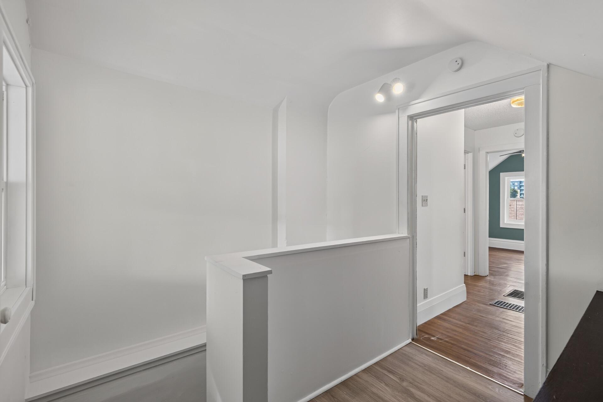 View of Residential at 4151 2nd Avenue, Minneapolis MN 55409, Minneapolis (17 of 29) - Mike Wilen | Minnesota Team Real Estate