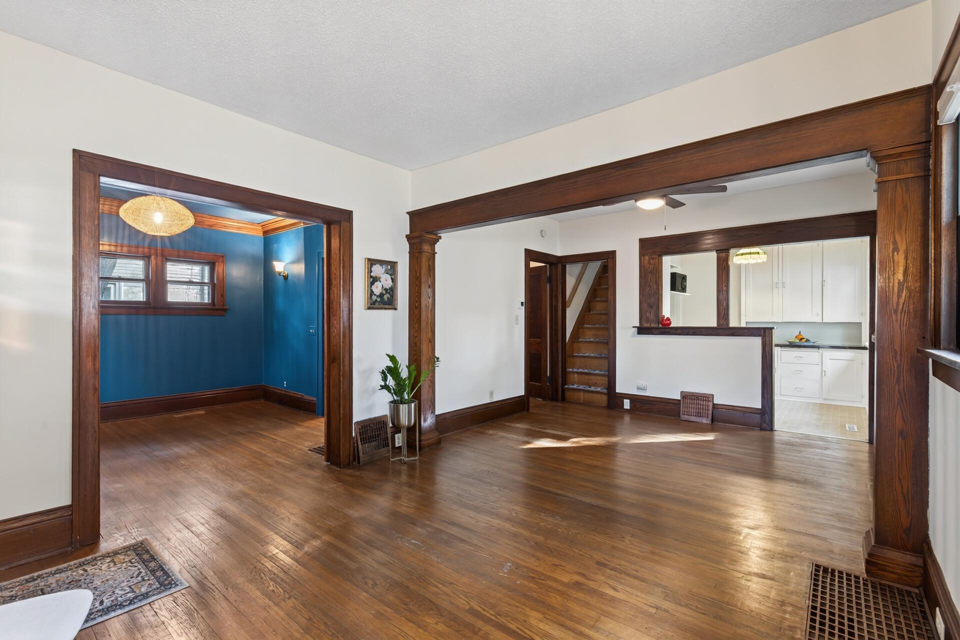 View of Residential at 4151 2nd Avenue, Minneapolis MN 55409, Minneapolis (7 of 29) - Mike Wilen | Minnesota Team Real Estate