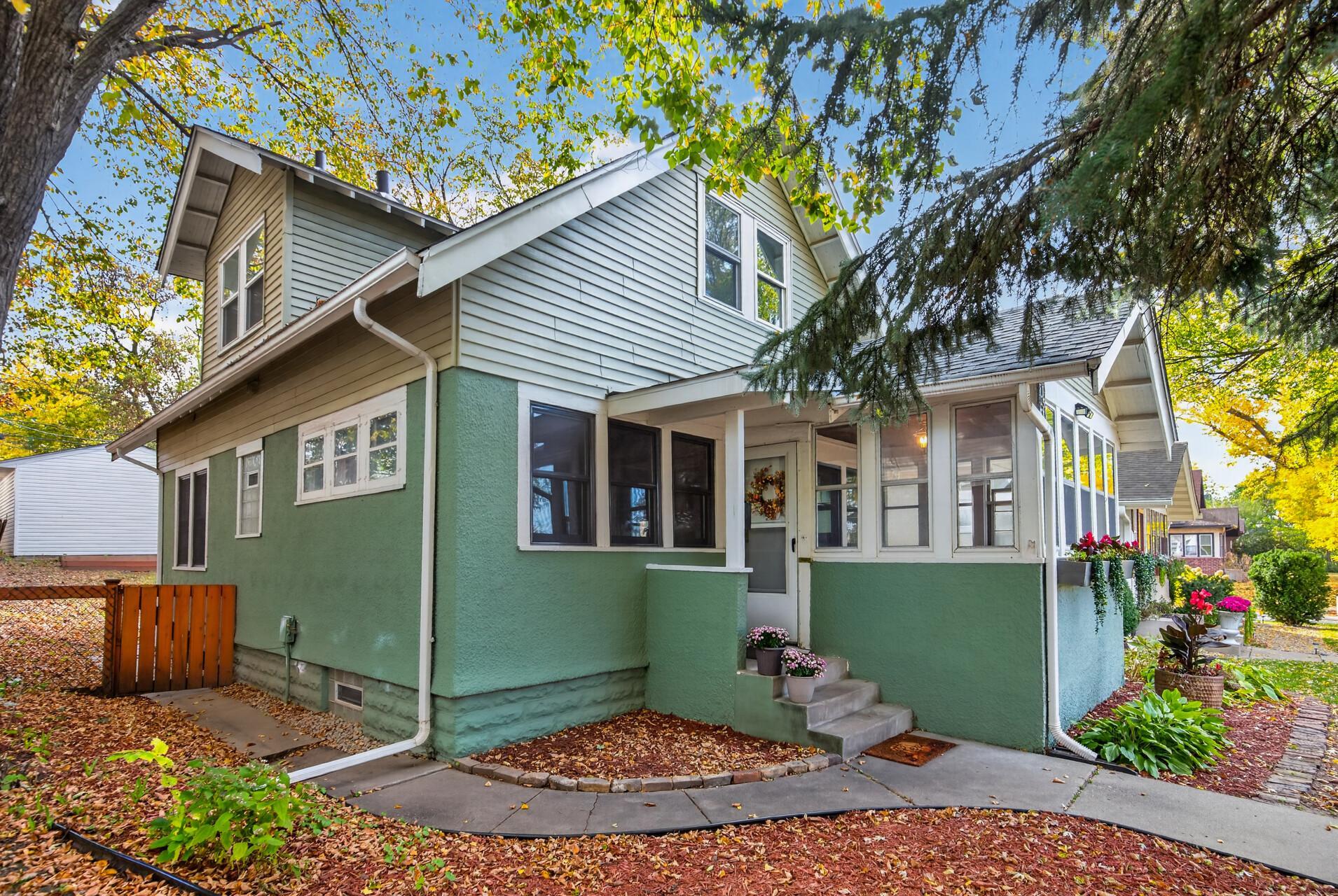 View of Residential at 4151 2nd Avenue, Minneapolis MN 55409, Minneapolis (3 of 29) - Mike Wilen | Minnesota Team Real Estate