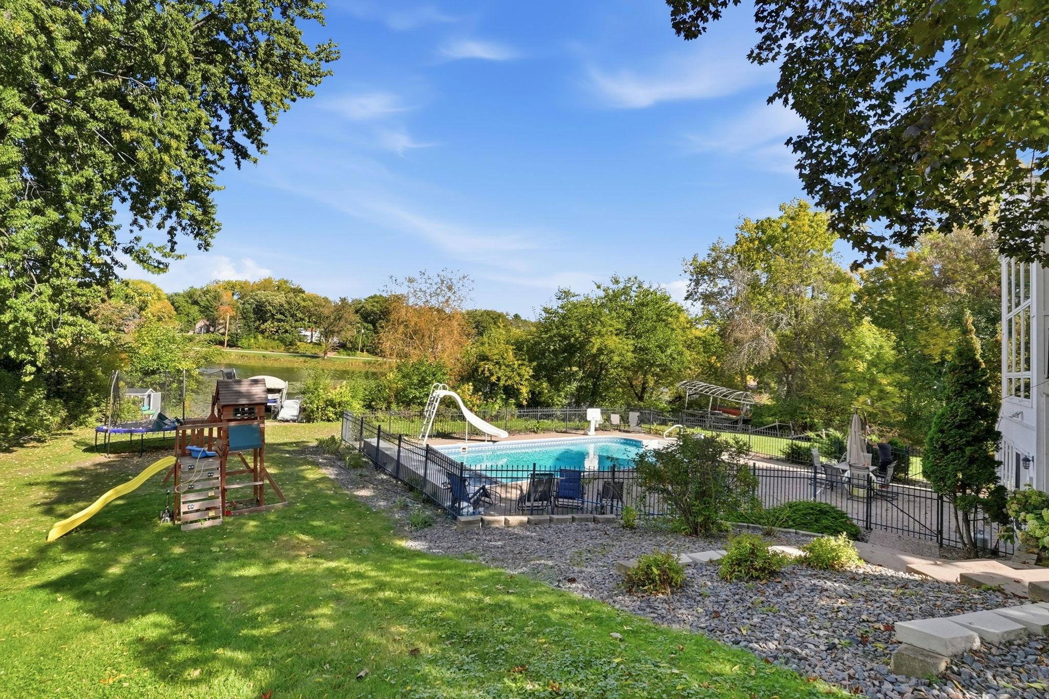 View of Residential at 2457 Dianna Lane, Little Canada MN 55117, Little Canada (39 of 47) - Mike Wilen | Minnesota Team Real Estate
