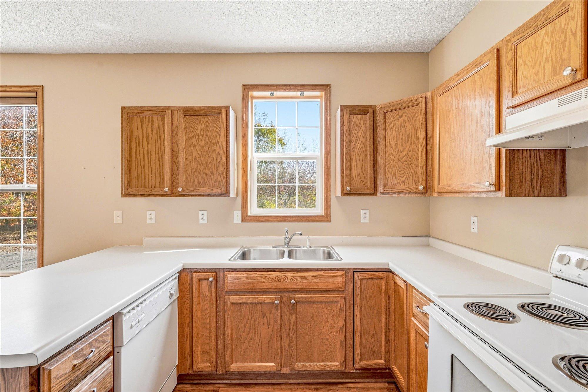 View of Residential at 1032 Kaylee Street, Chaska MN 55318, Chaska (17 of 38) - Mike Wilen | Minnesota Team Real Estate