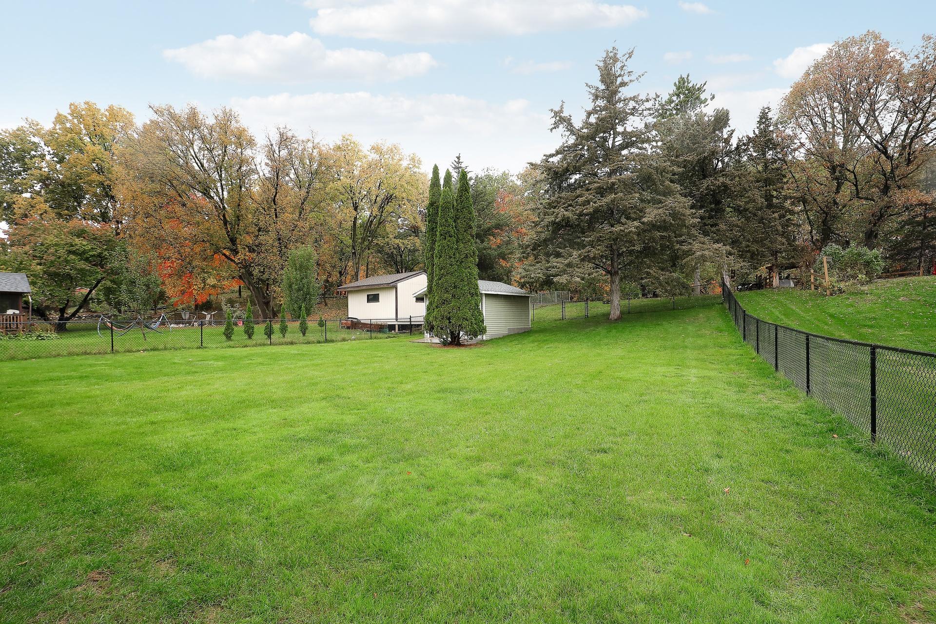 View of Residential at 1440 Valley View Road, Chaska MN 55318, Chaska (48 of 58) - Mike Wilen | Minnesota Team Real Estate