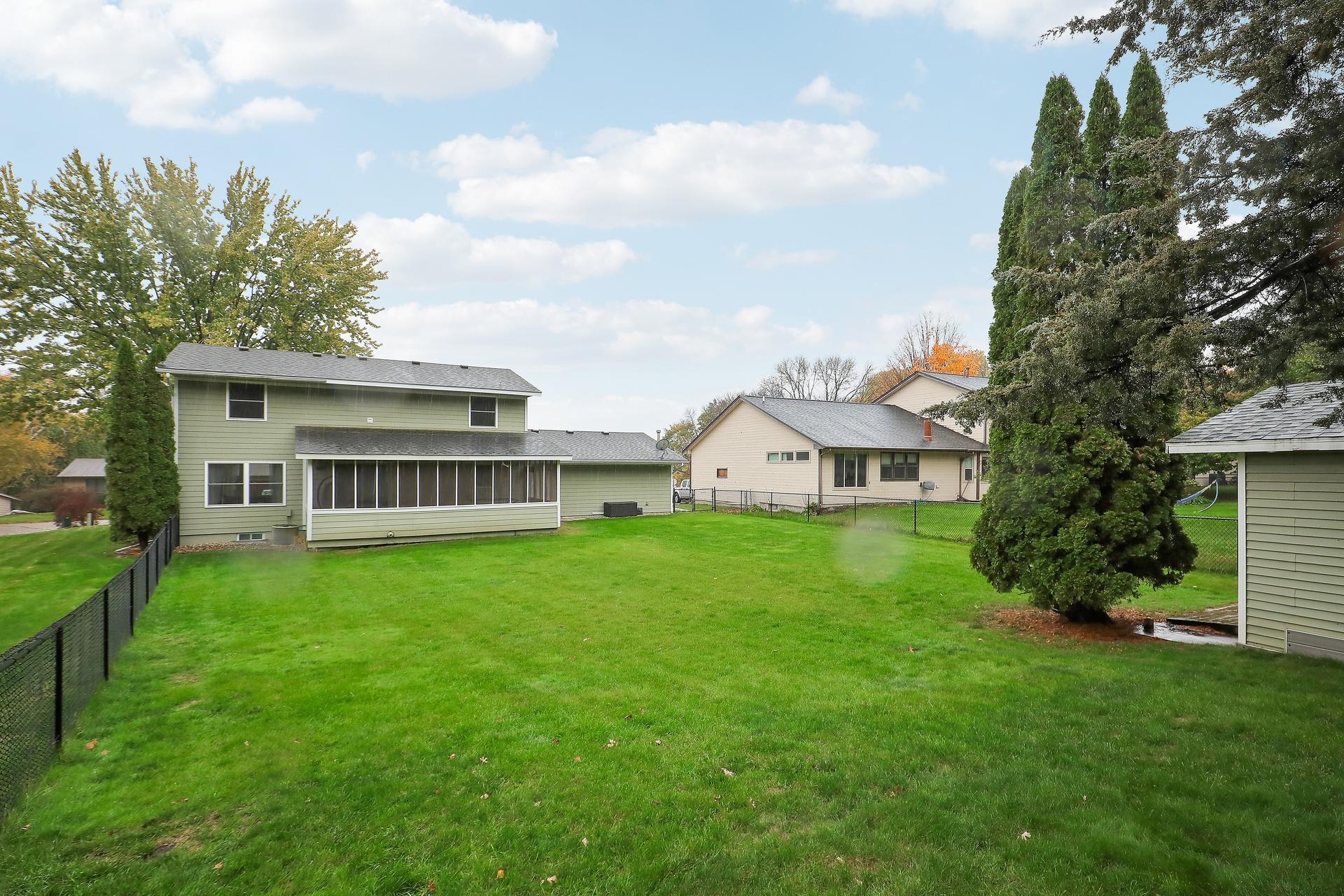 View of Residential at 1440 Valley View Road, Chaska MN 55318, Chaska (46 of 58) - Mike Wilen | Minnesota Team Real Estate