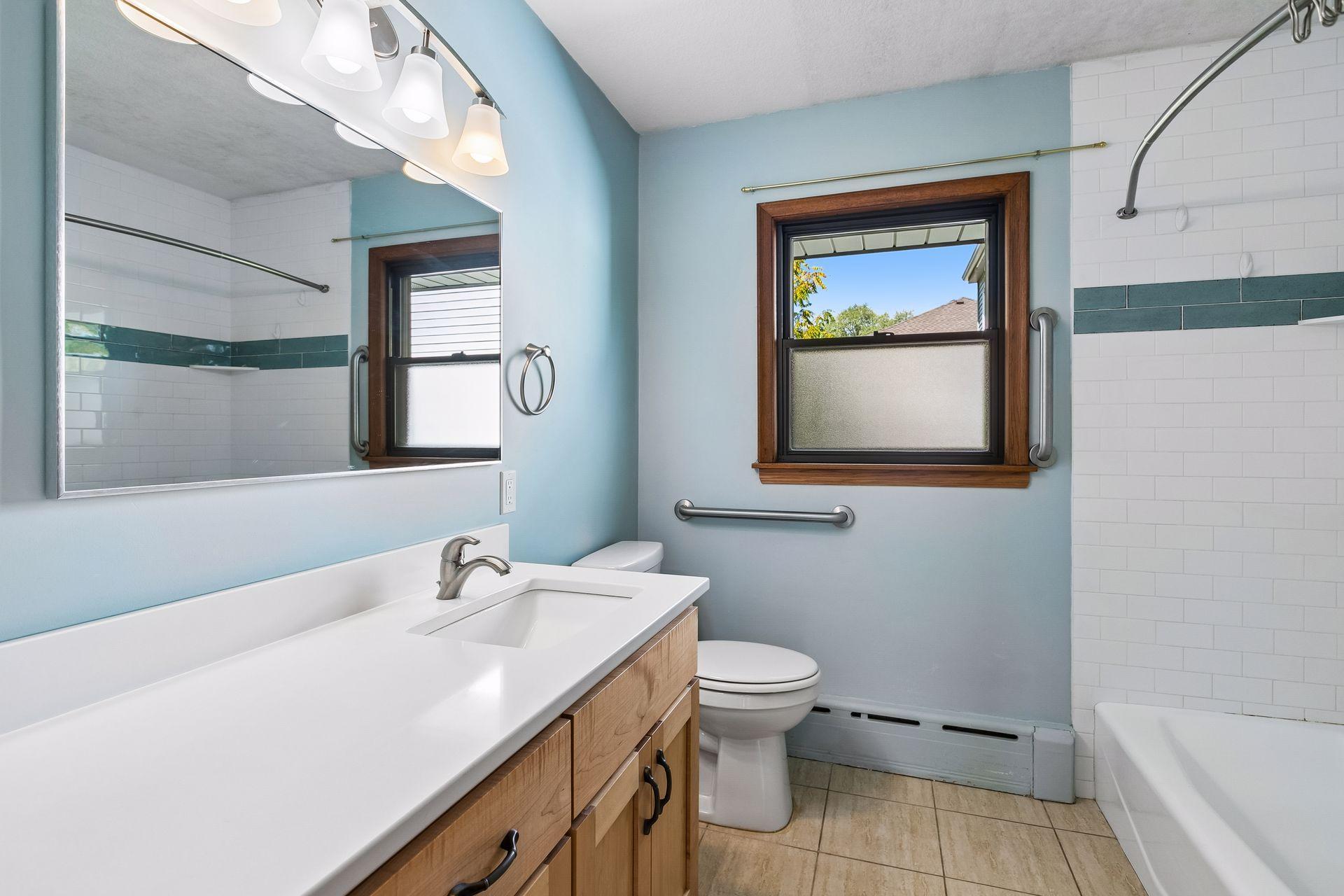 View of Residential at 3739 Lee Avenue, Robbinsdale MN 55422, Robbinsdale (6 of 24) - Mike Wilen | Minnesota Team Real Estate