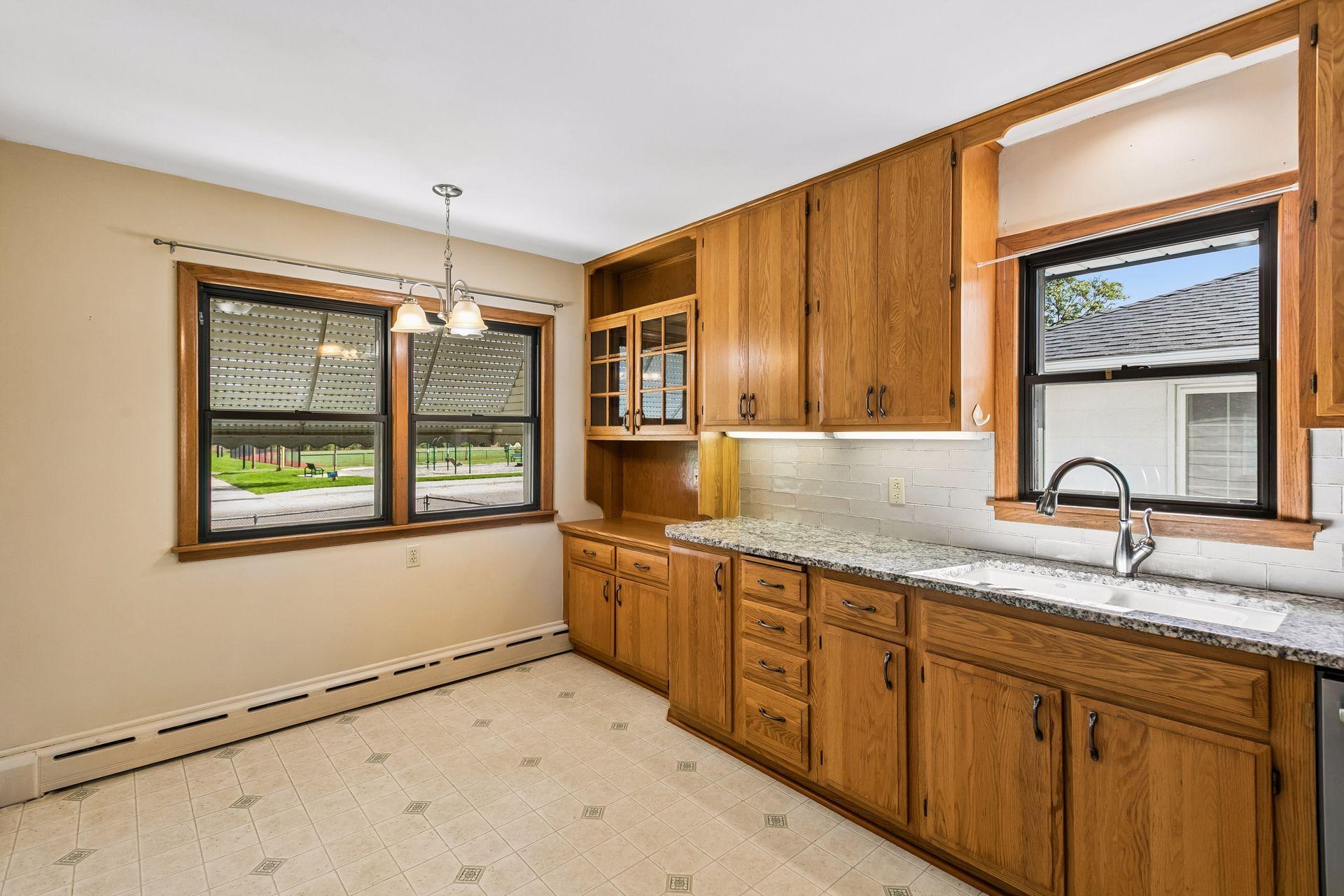 View of Residential at 3739 Lee Avenue, Robbinsdale MN 55422, Robbinsdale (3 of 24) - Mike Wilen | Minnesota Team Real Estate