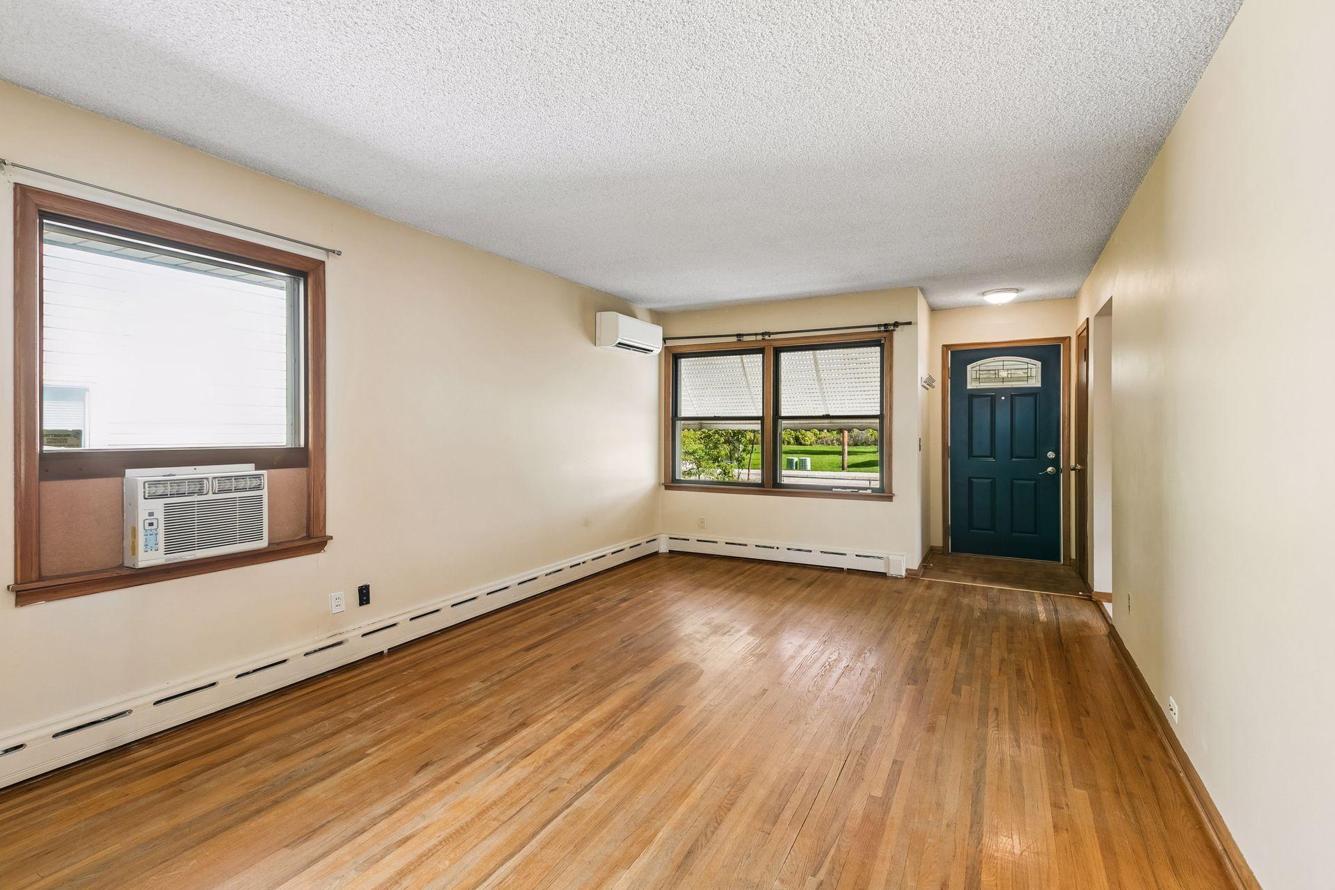 View of Residential at 3739 Lee Avenue, Robbinsdale MN 55422, Robbinsdale (4 of 24) - Mike Wilen | Minnesota Team Real Estate