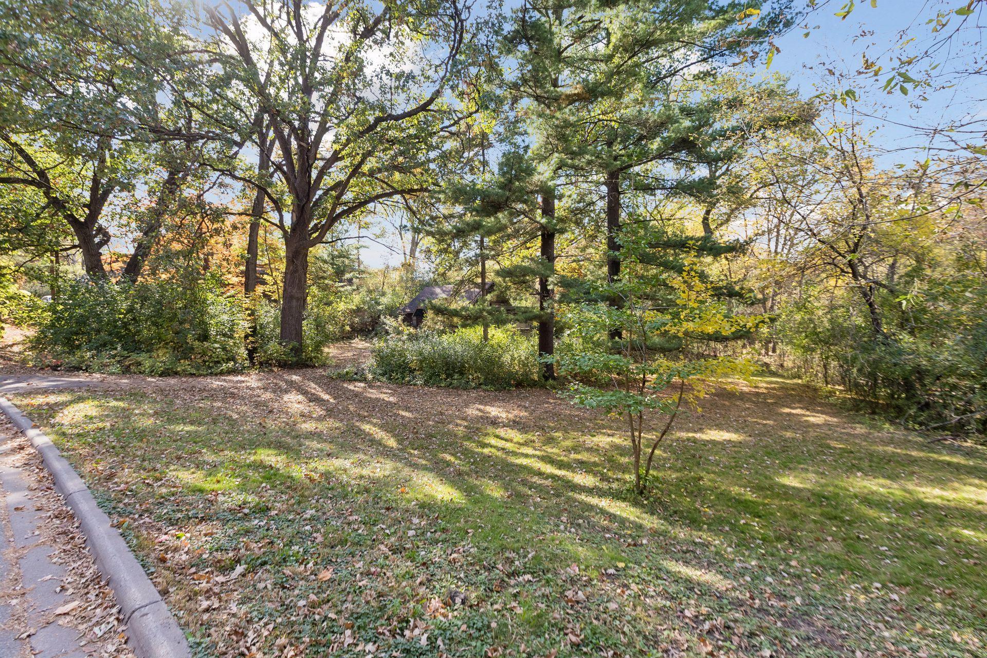 View of Residential at 11300 Park Ridge Drive, Minnetonka MN 55305, Minnetonka (13 of 24) - Mike Wilen | Minnesota Team Real Estate