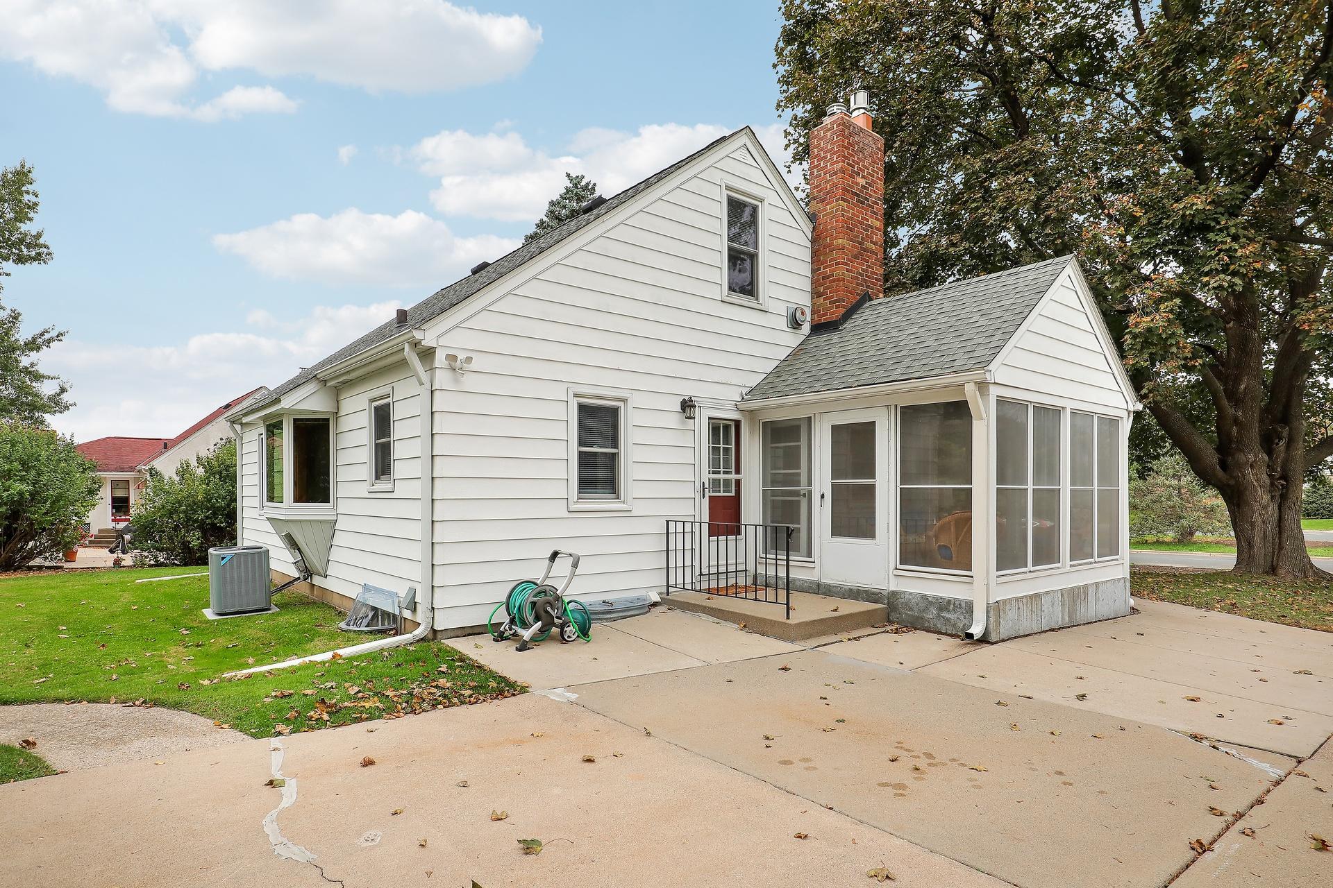 View of Residential at 568 Spring Street, Mendota Heights MN 55118, Mendota Heights (32 of 39) - Mike Wilen | Minnesota Team Real Estate