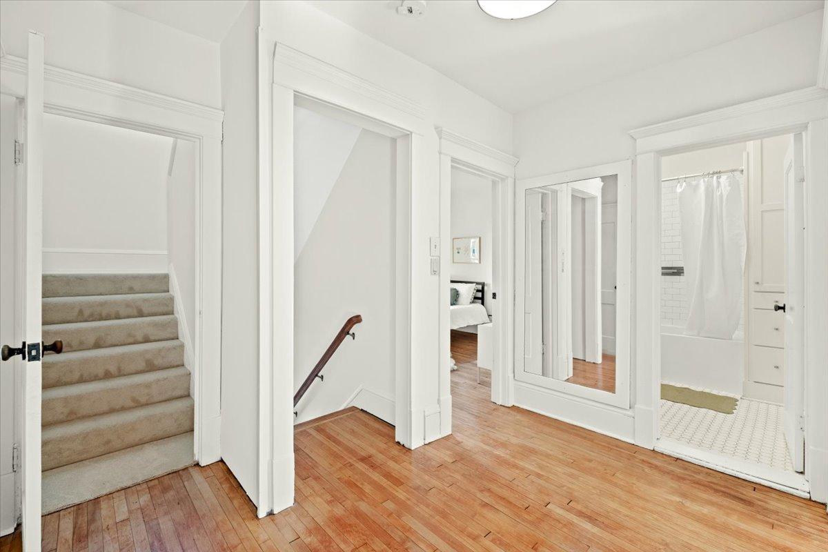 View of Residential at 2017 Emerson Avenue, Minneapolis MN 55405, Minneapolis (43 of 51) - Mike Wilen | Minnesota Team Real Estate
