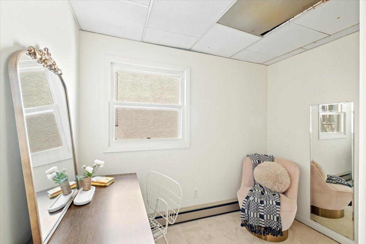 View of Residential at 2017 Emerson Avenue, Minneapolis MN 55405, Minneapolis (42 of 51) - Mike Wilen | Minnesota Team Real Estate