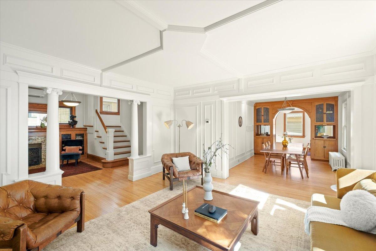 View of Residential at 2017 Emerson Avenue, Minneapolis MN 55405, Minneapolis (13 of 51) - Mike Wilen | Minnesota Team Real Estate