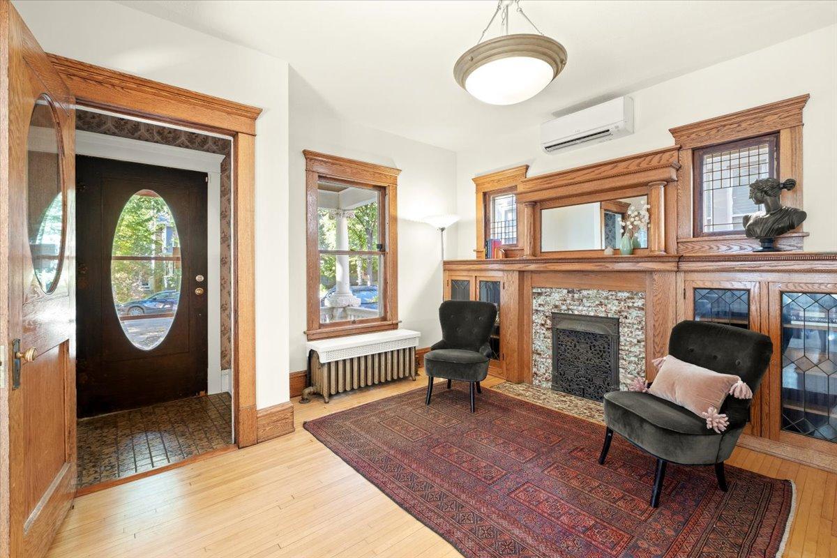 View of Residential at 2017 Emerson Avenue, Minneapolis MN 55405, Minneapolis (7 of 51) - Mike Wilen | Minnesota Team Real Estate