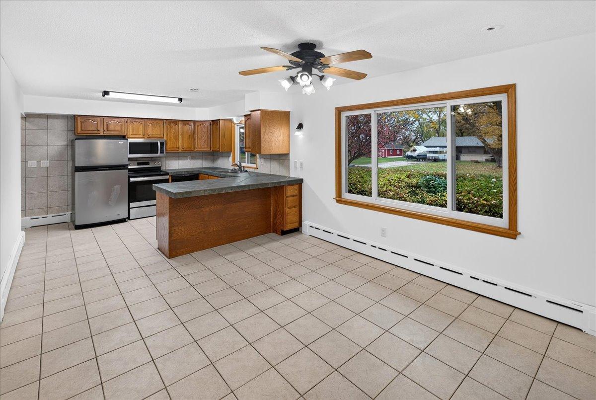 View of Residential at 12916 Harmony Circle, Burnsville MN 55337, Burnsville (17 of 47) - Mike Wilen | Minnesota Team Real Estate