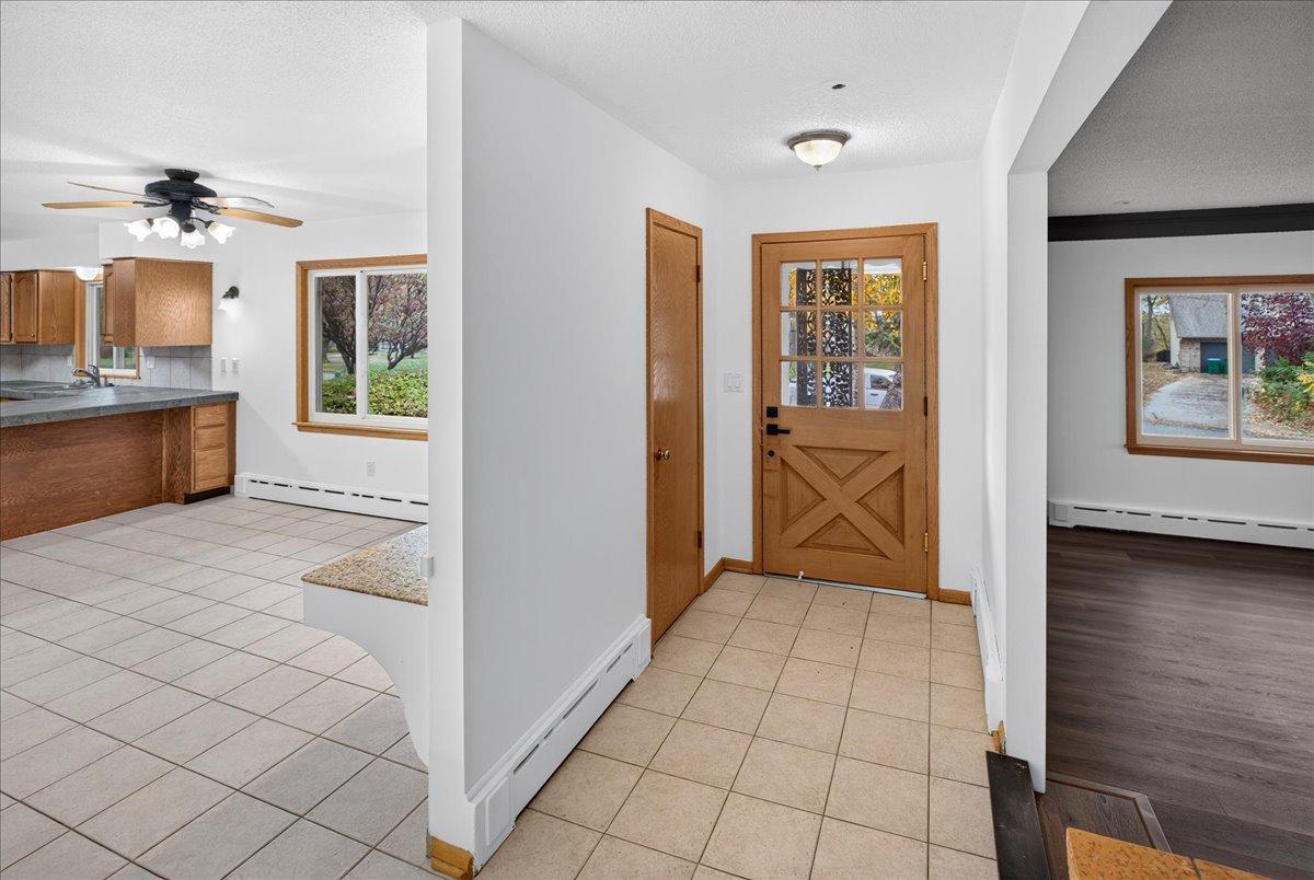 View of Residential at 12916 Harmony Circle, Burnsville MN 55337, Burnsville (16 of 47) - Mike Wilen | Minnesota Team Real Estate