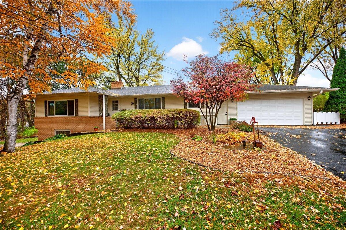 View of Single Family at 12916 Harmony Circle, Burnsville - Mike Wilen | Minnesota Team Real Estate