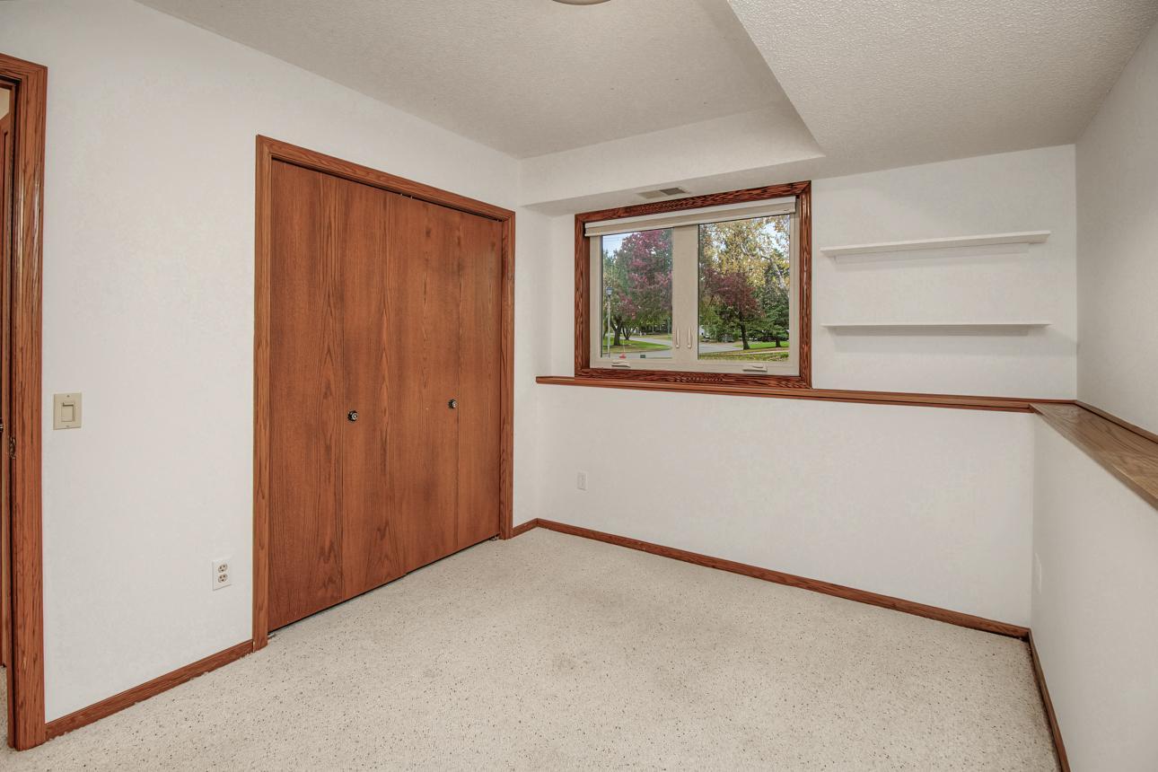 View of Residential at 16556 Illinois Avenue, Lakeville MN 55044, Lakeville (29 of 35) - Mike Wilen | Minnesota Team Real Estate