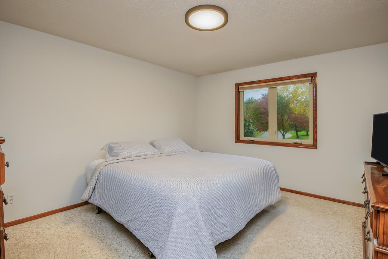 View of Residential at 16556 Illinois Avenue, Lakeville MN 55044, Lakeville (16 of 35) - Mike Wilen | Minnesota Team Real Estate
