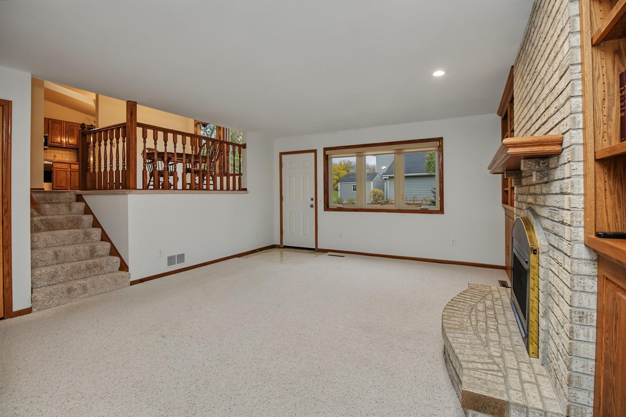 View of Residential at 16556 Illinois Avenue, Lakeville MN 55044, Lakeville (25 of 35) - Mike Wilen | Minnesota Team Real Estate