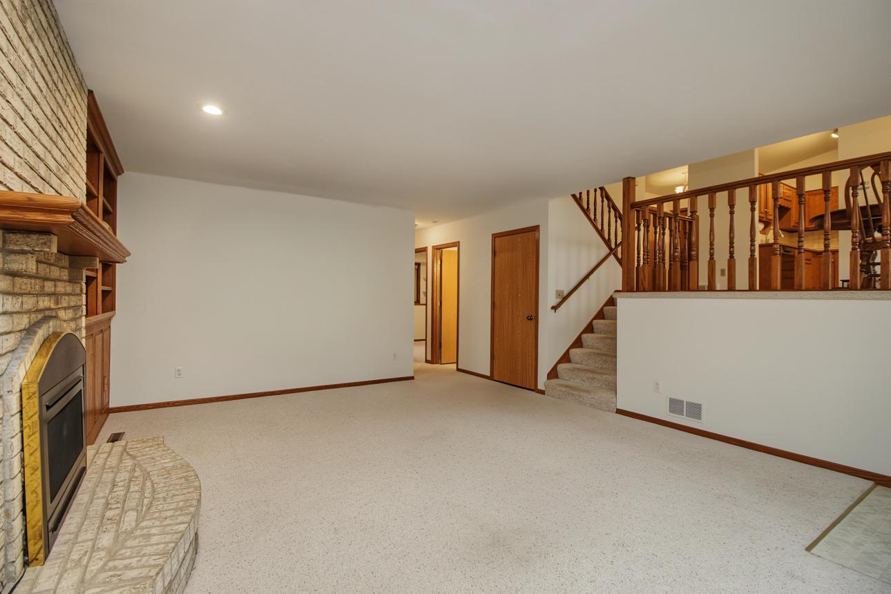 View of Residential at 16556 Illinois Avenue, Lakeville MN 55044, Lakeville (24 of 35) - Mike Wilen | Minnesota Team Real Estate