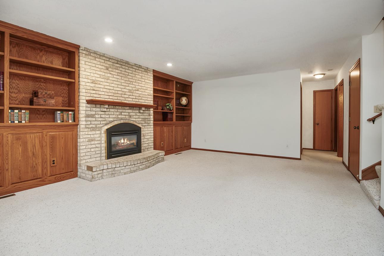 View of Residential at 16556 Illinois Avenue, Lakeville MN 55044, Lakeville (23 of 35) - Mike Wilen | Minnesota Team Real Estate
