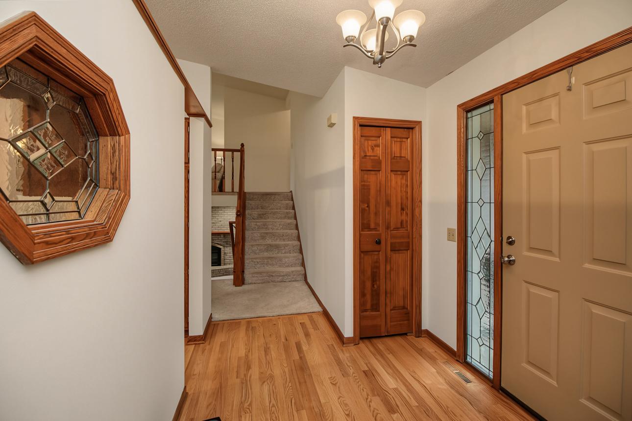 View of Residential at 16556 Illinois Avenue, Lakeville MN 55044, Lakeville (3 of 35) - Mike Wilen | Minnesota Team Real Estate