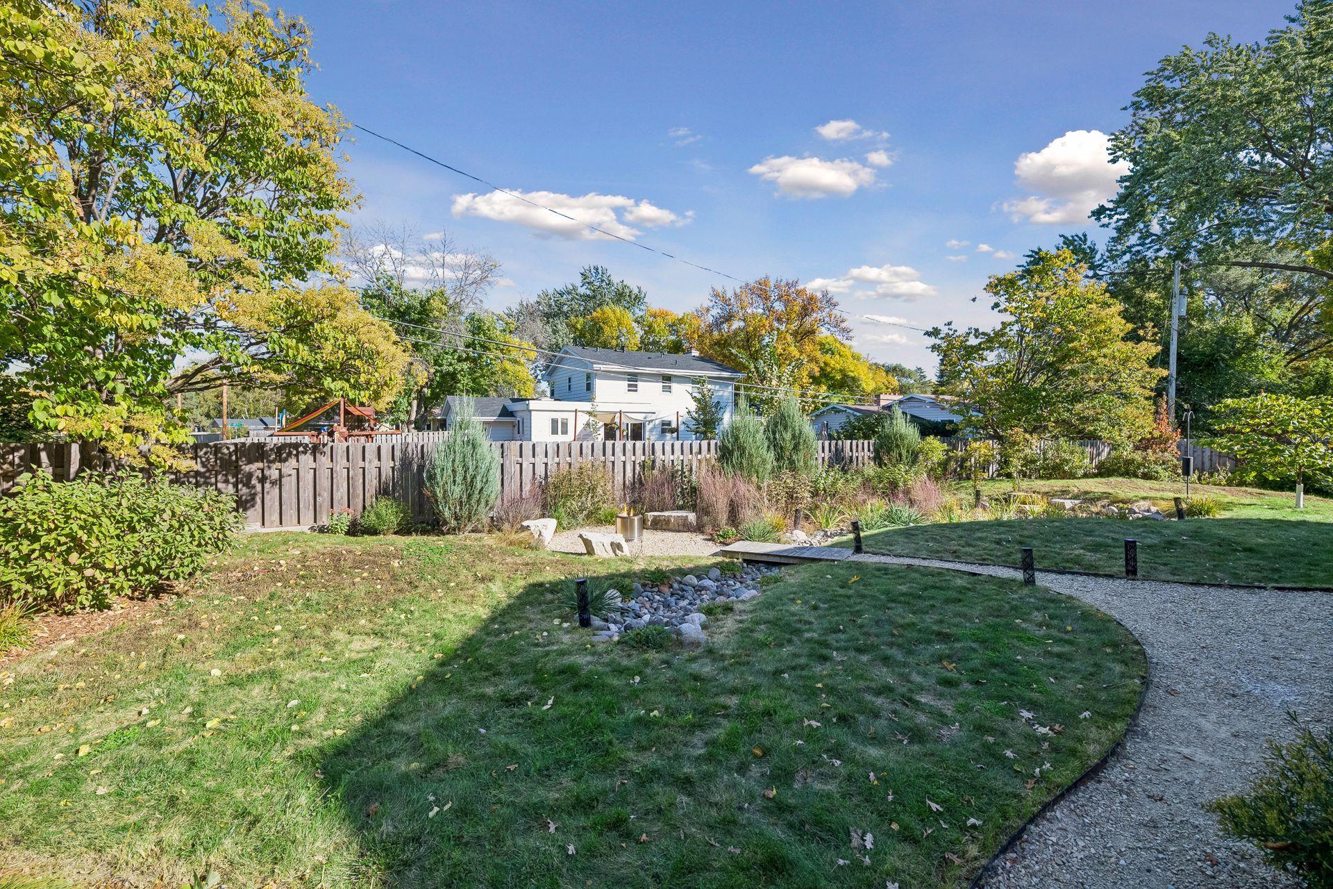 View of Residential at 2001 Westwood Hills Drive, Saint Louis Park MN 55426, Saint Louis Park (38 of 44) - Mike Wilen | Minnesota Team Real Estate