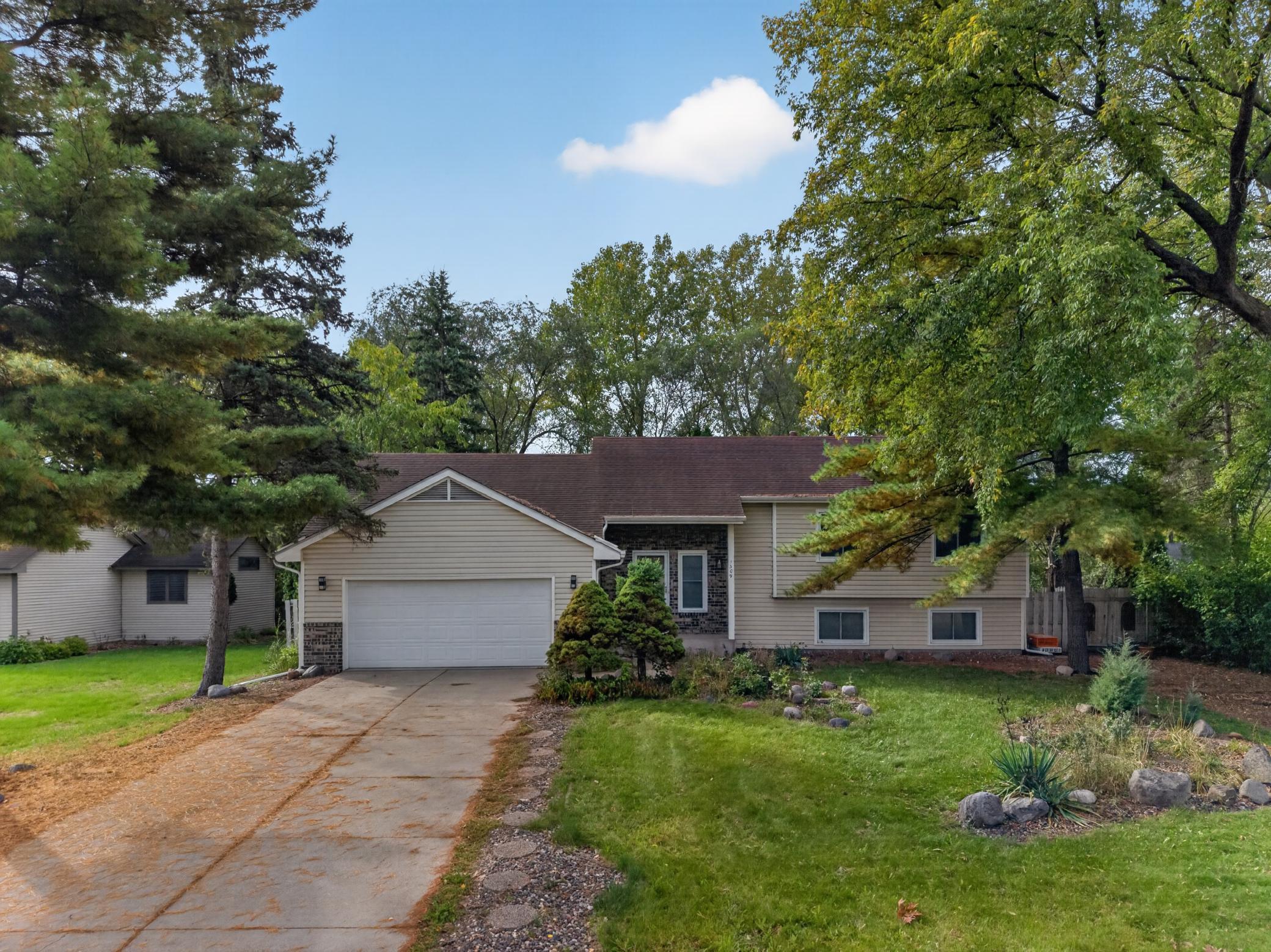 View of Residential at 1309 86th Avenue, Brooklyn Park MN 55444, Brooklyn Park (30 of 37) - Mike Wilen | Minnesota Team Real Estate