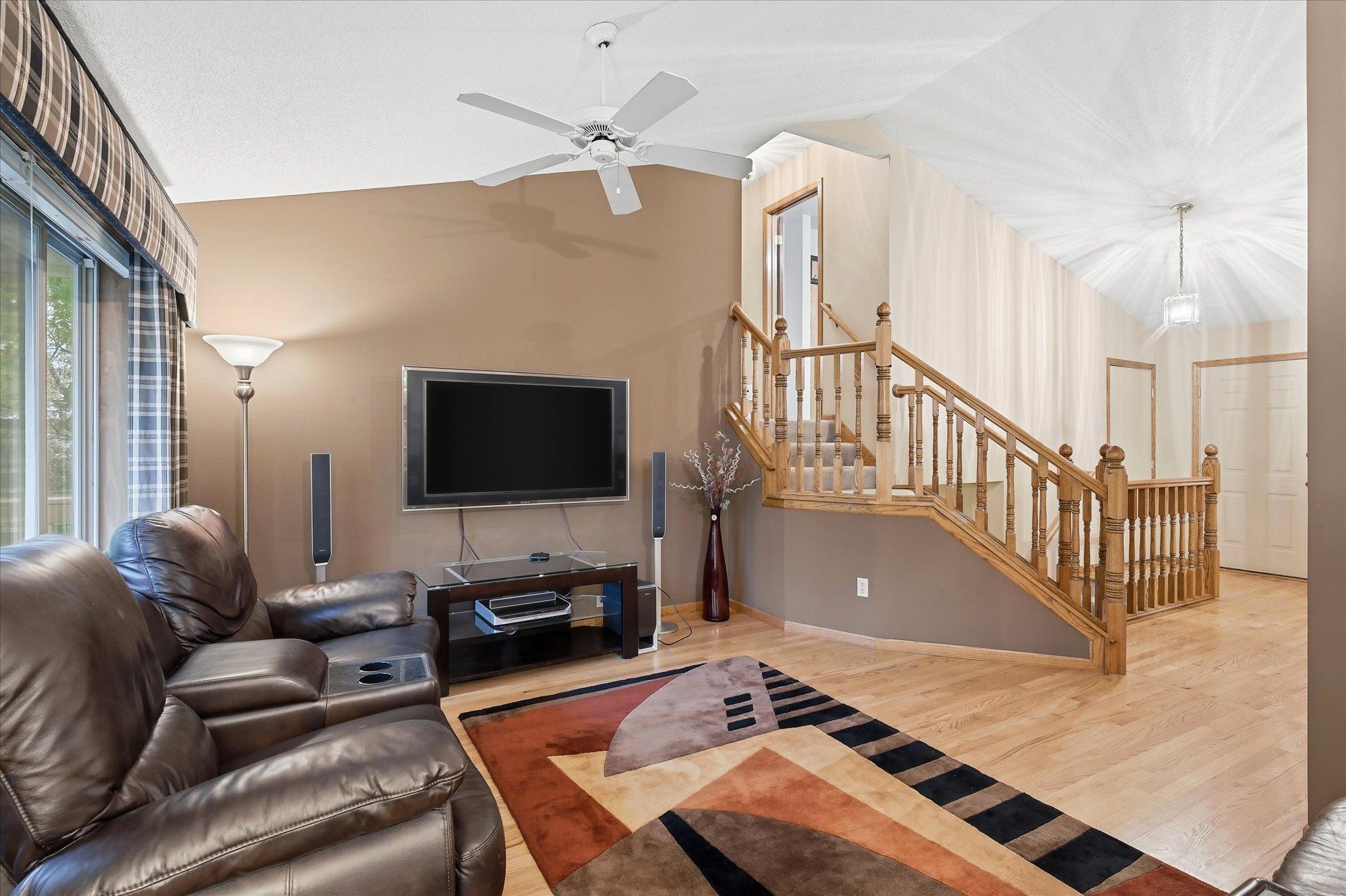 View of Residential at 9213 Queens Gardens, Brooklyn Park MN 55443, Brooklyn Park (23 of 55) - Mike Wilen | Minnesota Team Real Estate