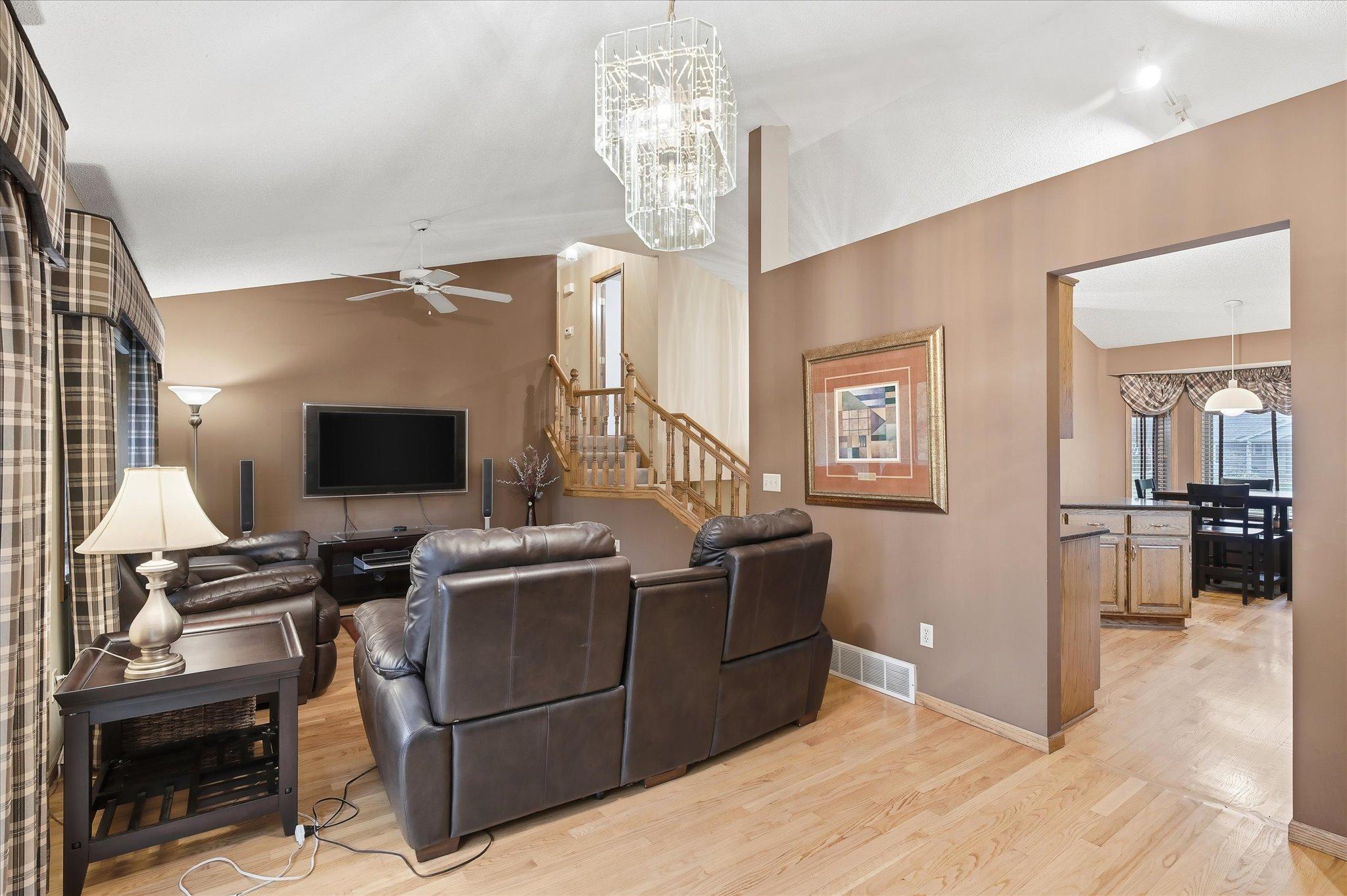 View of Residential at 9213 Queens Gardens, Brooklyn Park MN 55443, Brooklyn Park (22 of 55) - Mike Wilen | Minnesota Team Real Estate