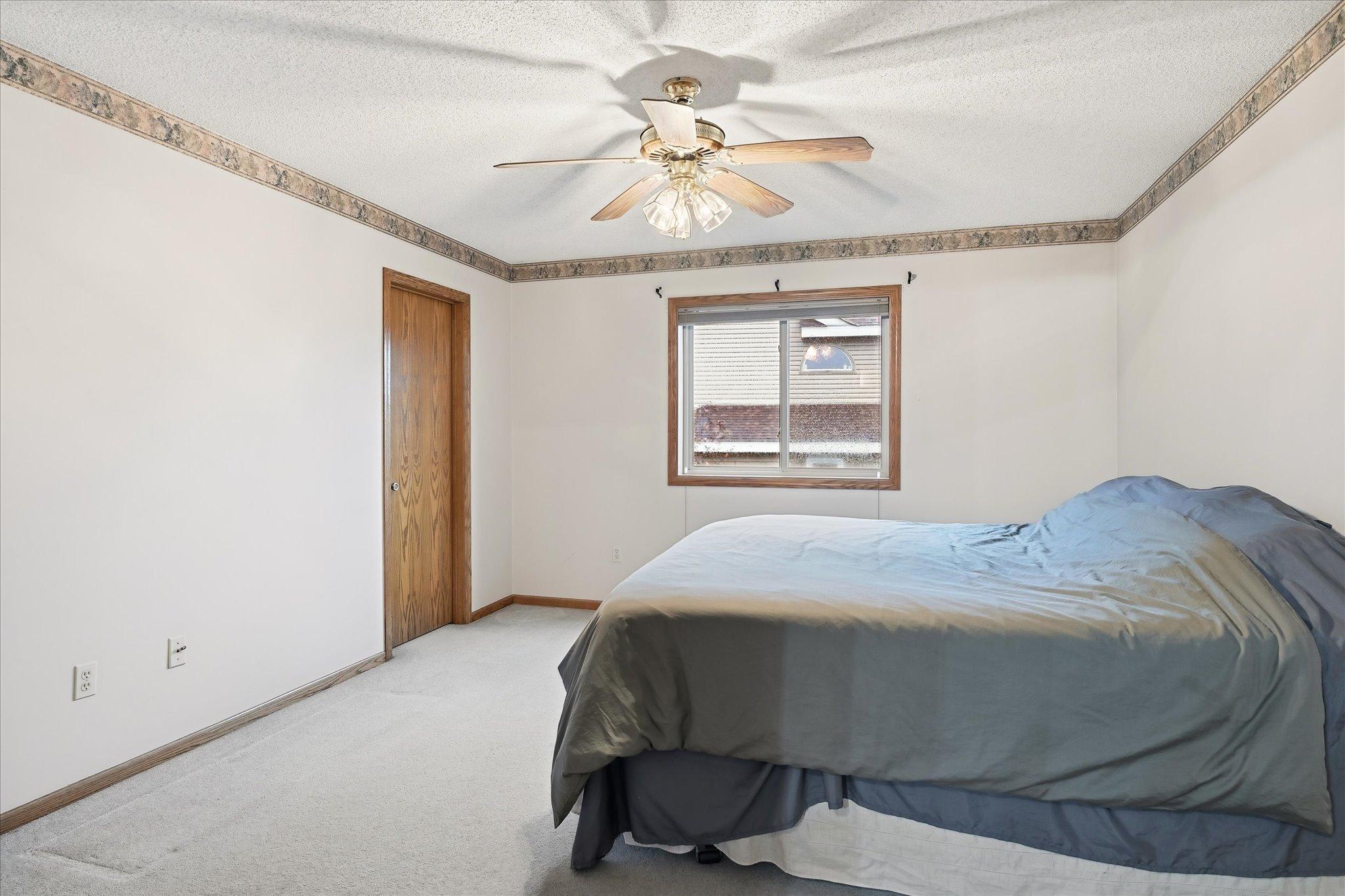 View of Residential at 9213 Queens Gardens, Brooklyn Park MN 55443, Brooklyn Park (31 of 55) - Mike Wilen | Minnesota Team Real Estate