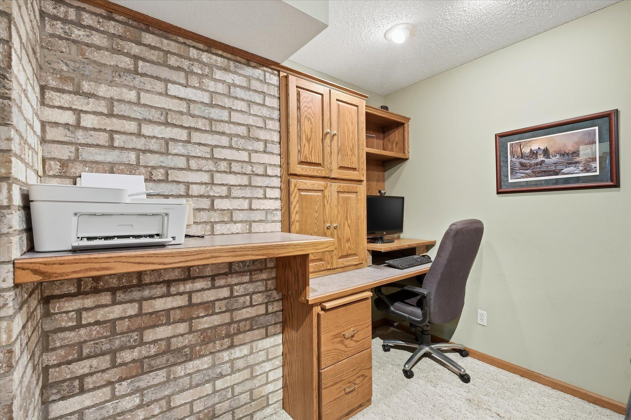 View of Residential at 9213 Queens Gardens, Brooklyn Park MN 55443, Brooklyn Park (40 of 55) - Mike Wilen | Minnesota Team Real Estate