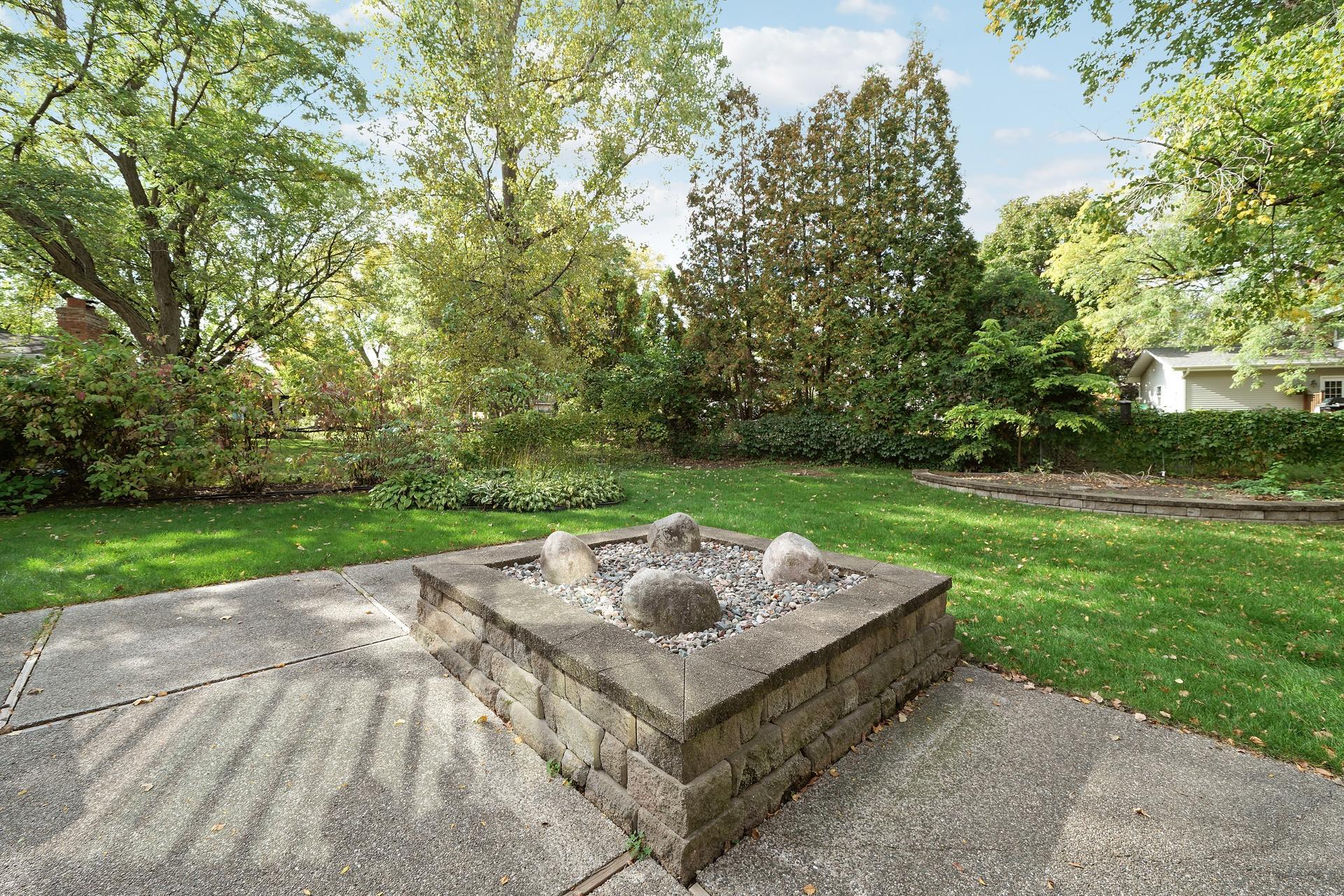 View of Residential at 9716 Oxborough Road, Bloomington MN 55437, Bloomington (39 of 54) - Mike Wilen | Minnesota Team Real Estate