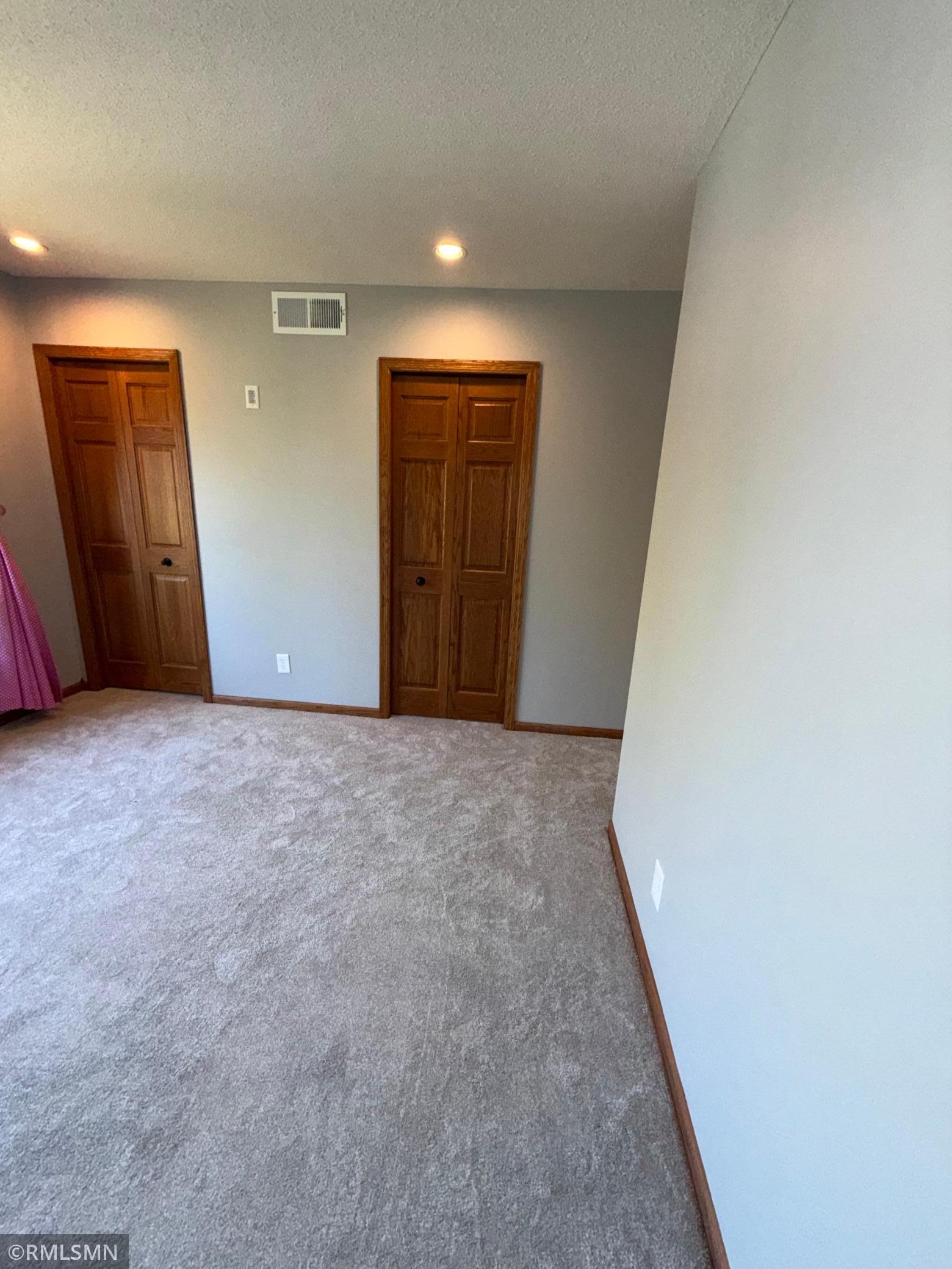 View of Residential at 9405 Wedgewood Drive, Woodbury MN 55125, Woodbury (54 of 120) - Mike Wilen | Minnesota Team Real Estate