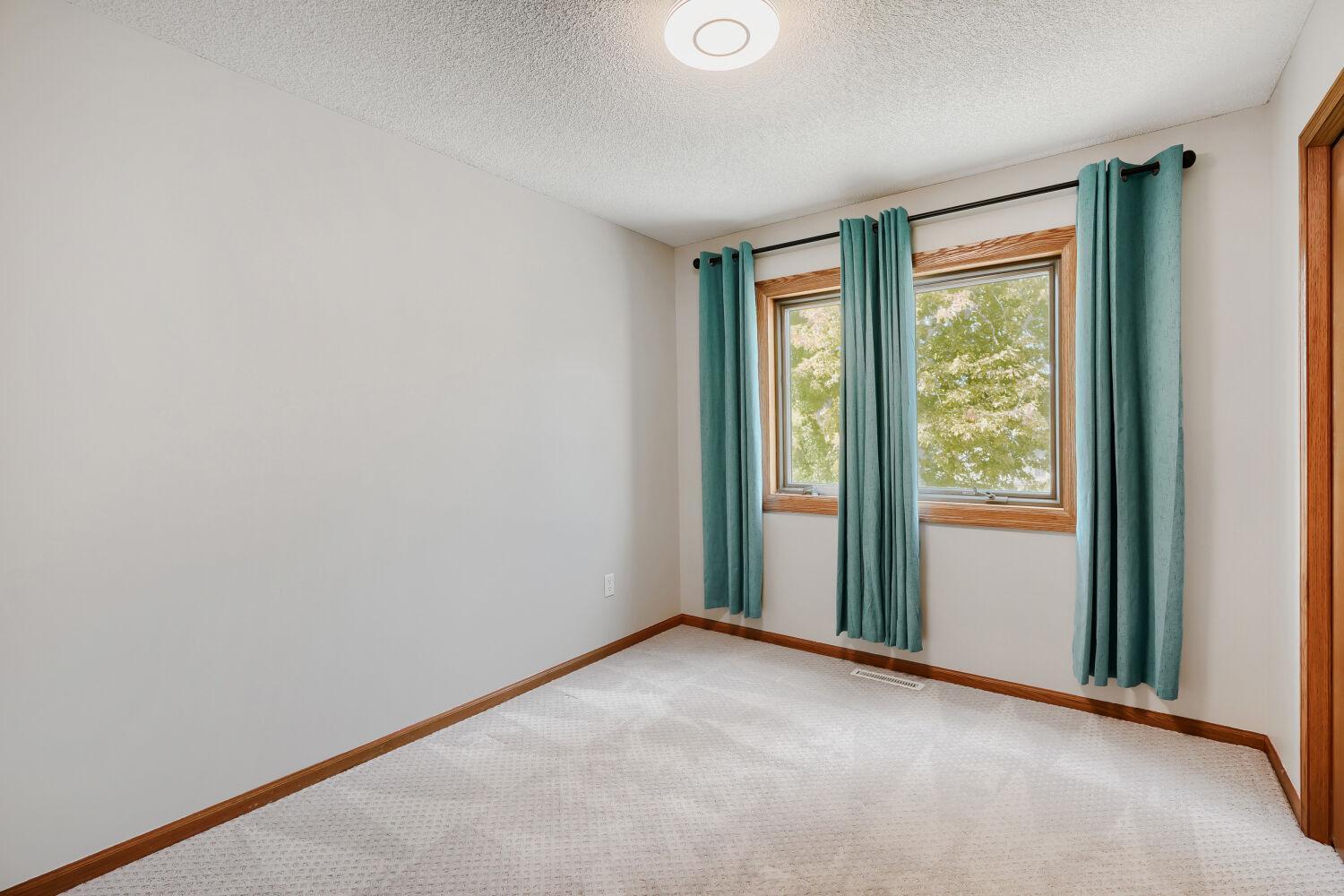 View of Residential at 1317 Schooner Court, Woodbury MN 55125, Woodbury (21 of 28) - Mike Wilen | Minnesota Team Real Estate