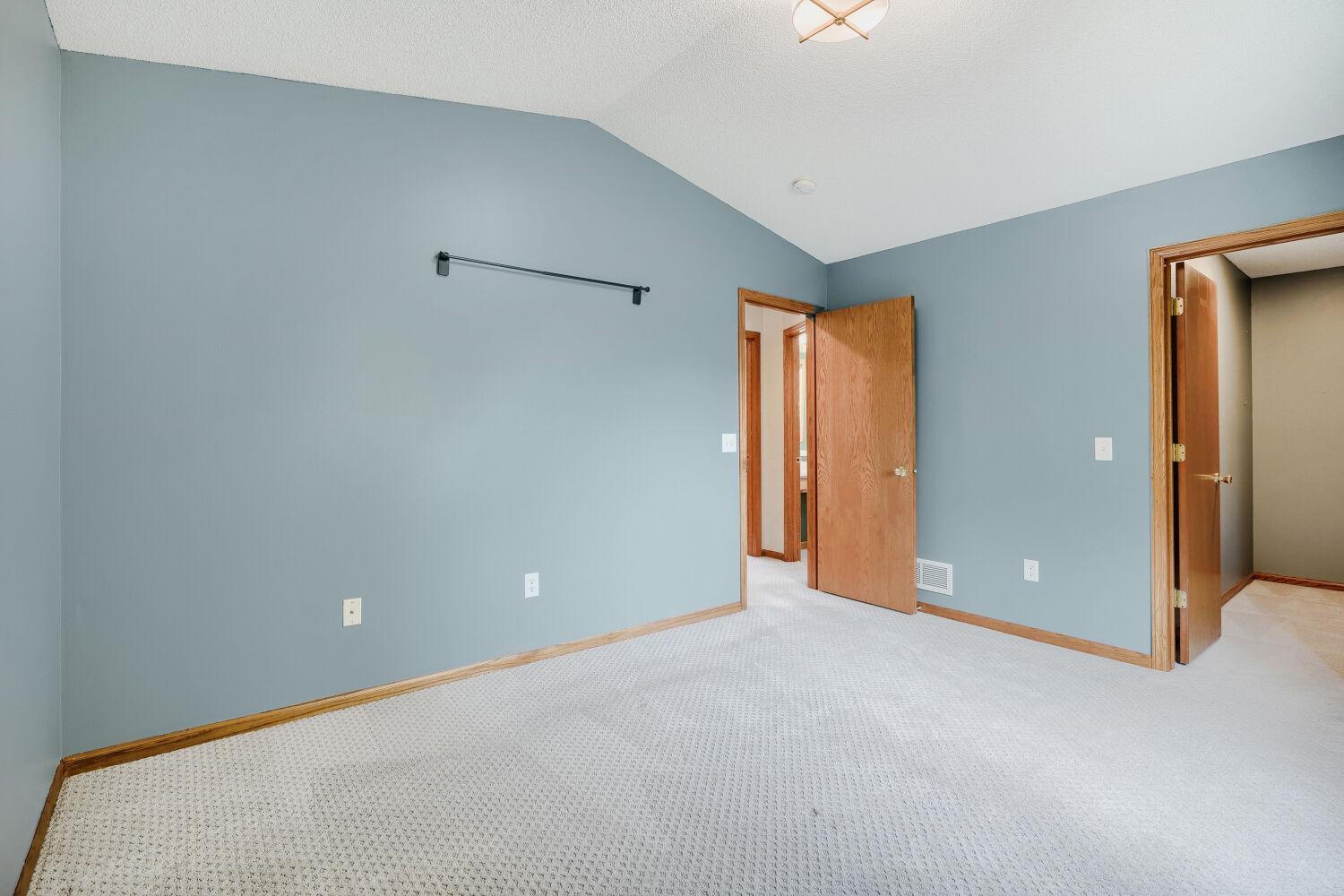 View of Residential at 1317 Schooner Court, Woodbury MN 55125, Woodbury (17 of 28) - Mike Wilen | Minnesota Team Real Estate