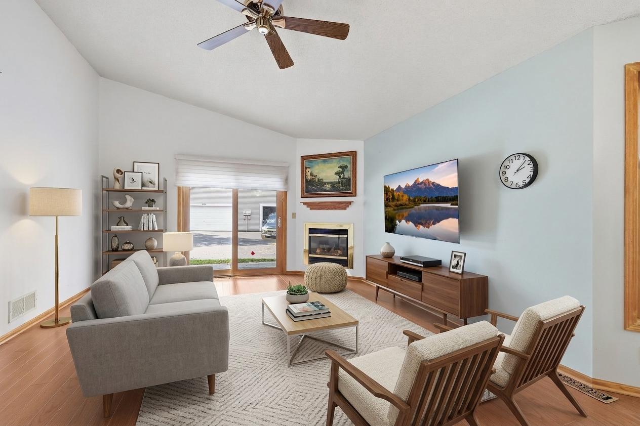 View of Residential at 1903 Granite Avenue, Oakdale MN 55128, Oakdale (3 of 21) - Mike Wilen | Minnesota Team Real Estate