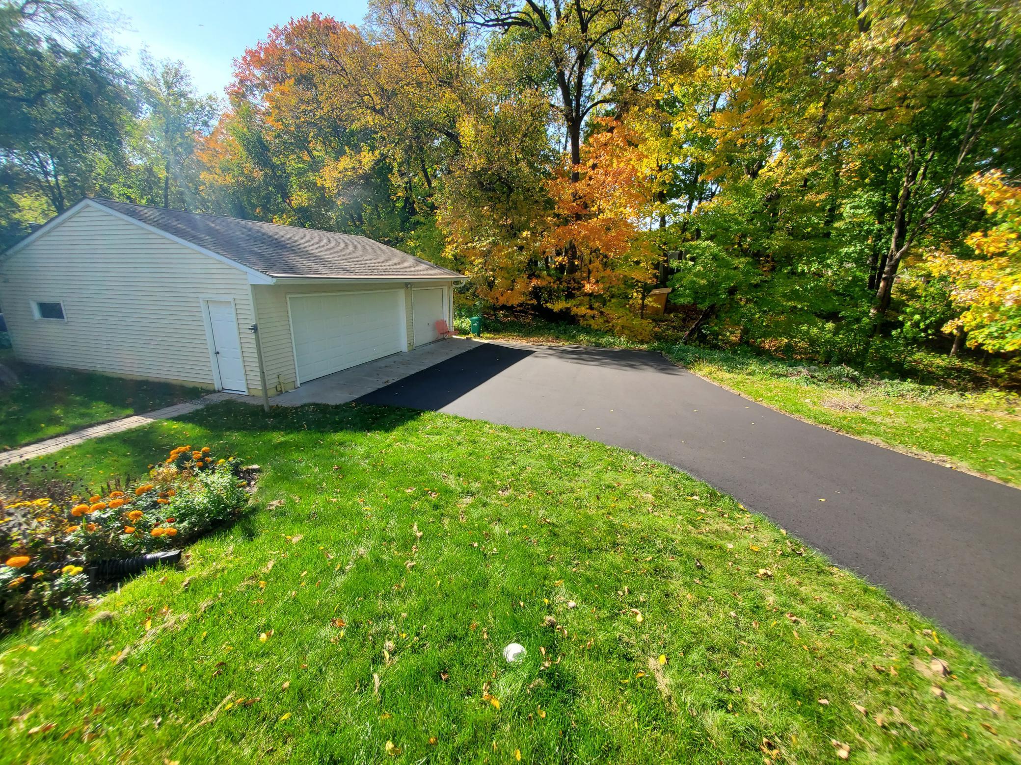 View of Residential at 5530 Wedgewood Drive, Shorewood MN 55331, Shorewood (19 of 78) - Mike Wilen | Minnesota Team Real Estate