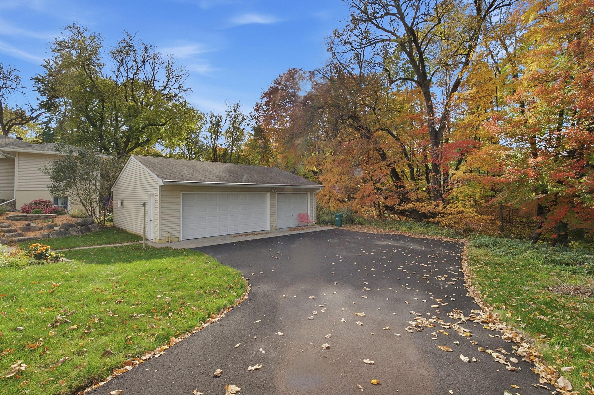 View of Residential at 5530 Wedgewood Drive, Shorewood MN 55331, Shorewood (10 of 78) - Mike Wilen | Minnesota Team Real Estate