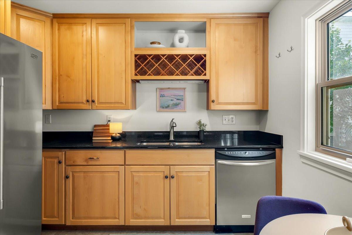 View of Residential at 3624 Colfax Avenue #101, Minneapolis MN 55409, Minneapolis (8 of 19) - Mike Wilen | Minnesota Team Real Estate