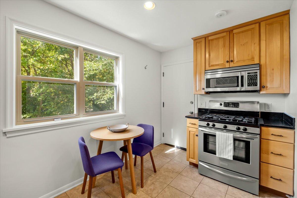 View of Residential at 3624 Colfax Avenue #101, Minneapolis MN 55409, Minneapolis (9 of 19) - Mike Wilen | Minnesota Team Real Estate