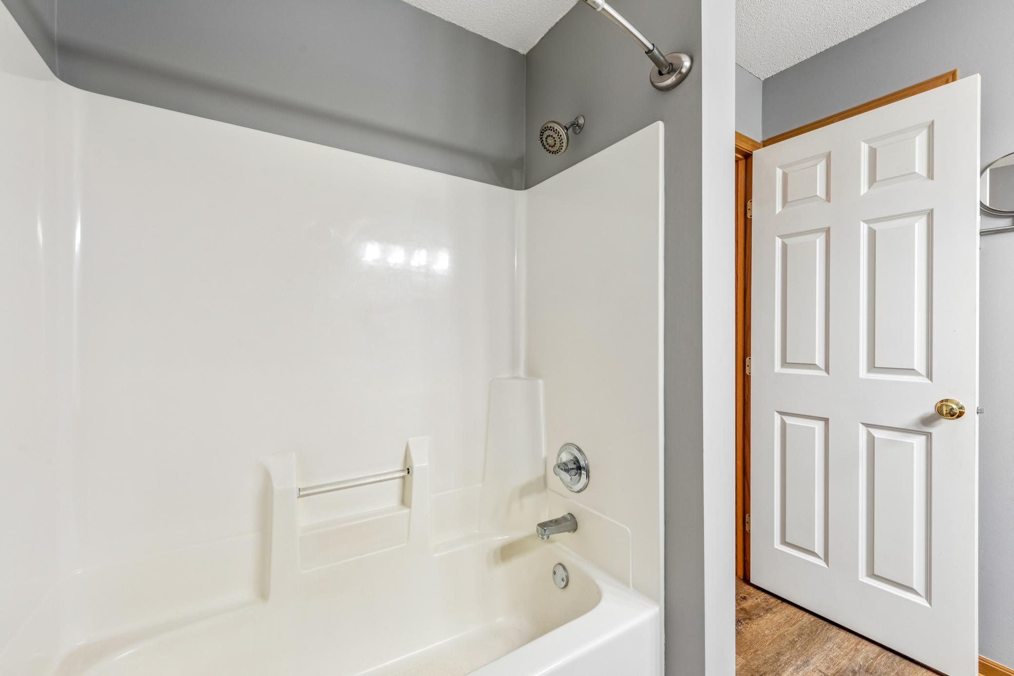 View of Residential at 396 Willoughby Way, Minnetonka MN 55305, Minnetonka (23 of 34) - Mike Wilen | Minnesota Team Real Estate
