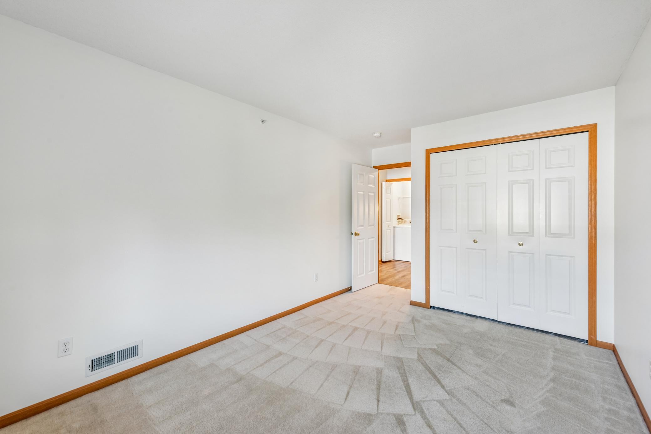 View of Residential at 396 Willoughby Way, Minnetonka MN 55305, Minnetonka (21 of 34) - Mike Wilen | Minnesota Team Real Estate