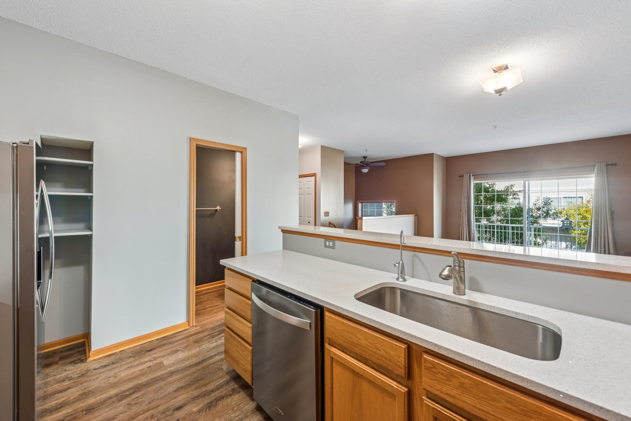 View of Residential at 396 Willoughby Way, Minnetonka MN 55305, Minnetonka (14 of 34) - Mike Wilen | Minnesota Team Real Estate